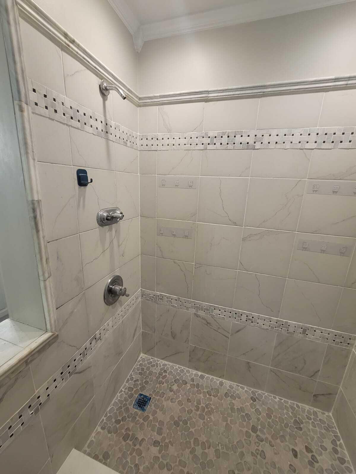 CAROL ANNE MANOR 1ST ADDN - Residential