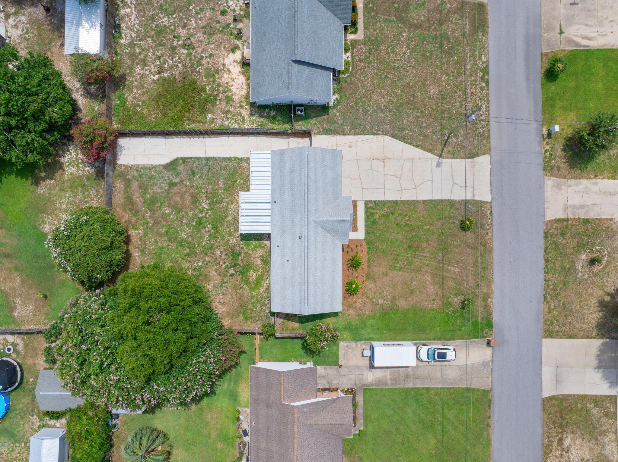LIVE OAK - Residential