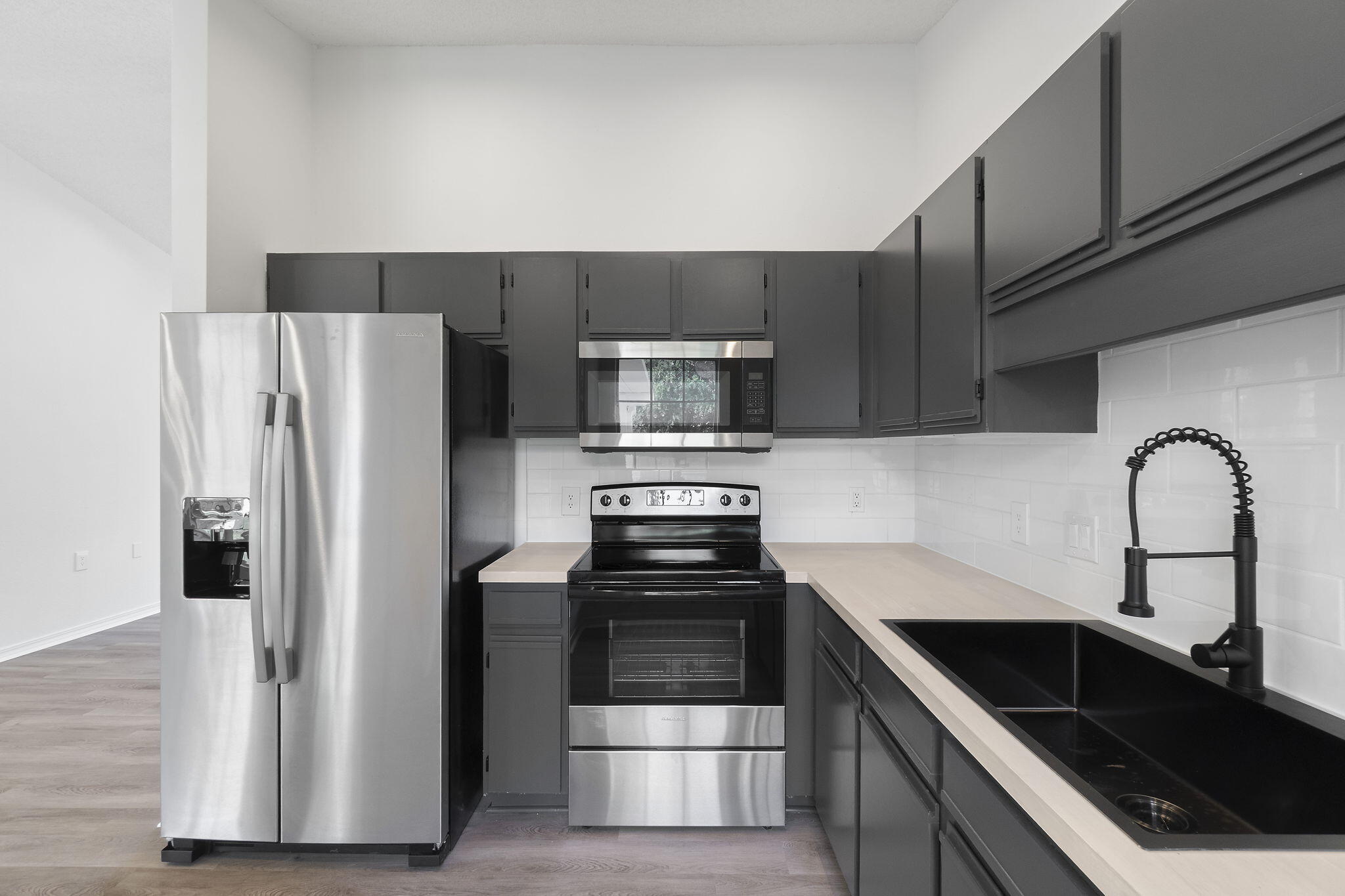 LIVE OAK - Residential