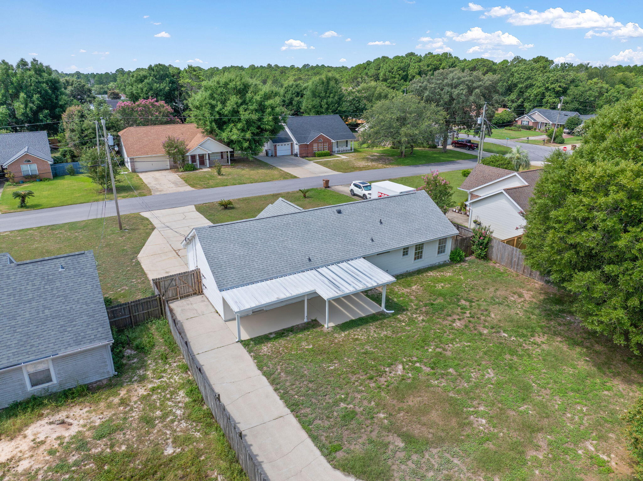LIVE OAK - Residential