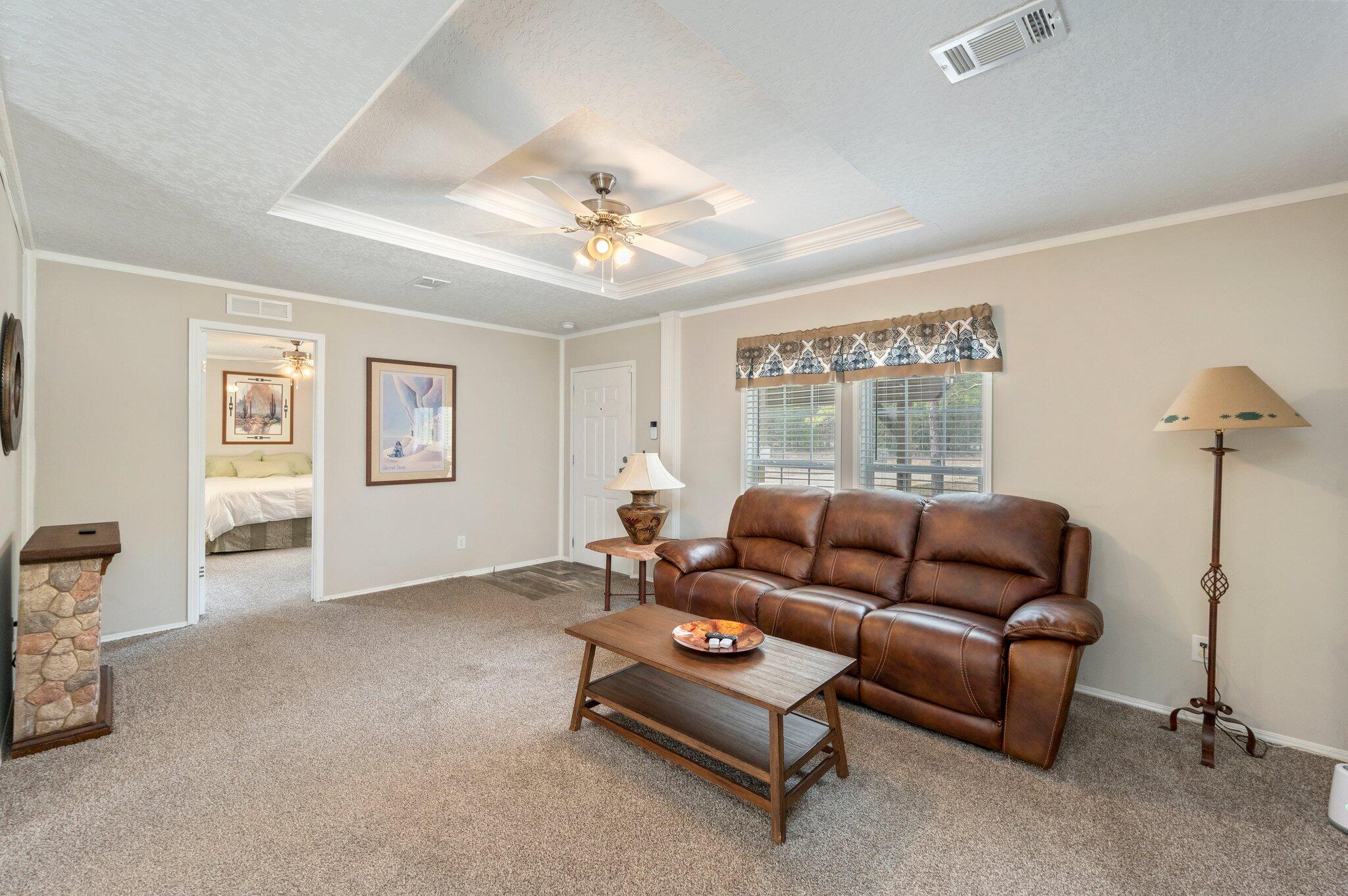 COUNTRY CLUB MANOR EAST - Residential