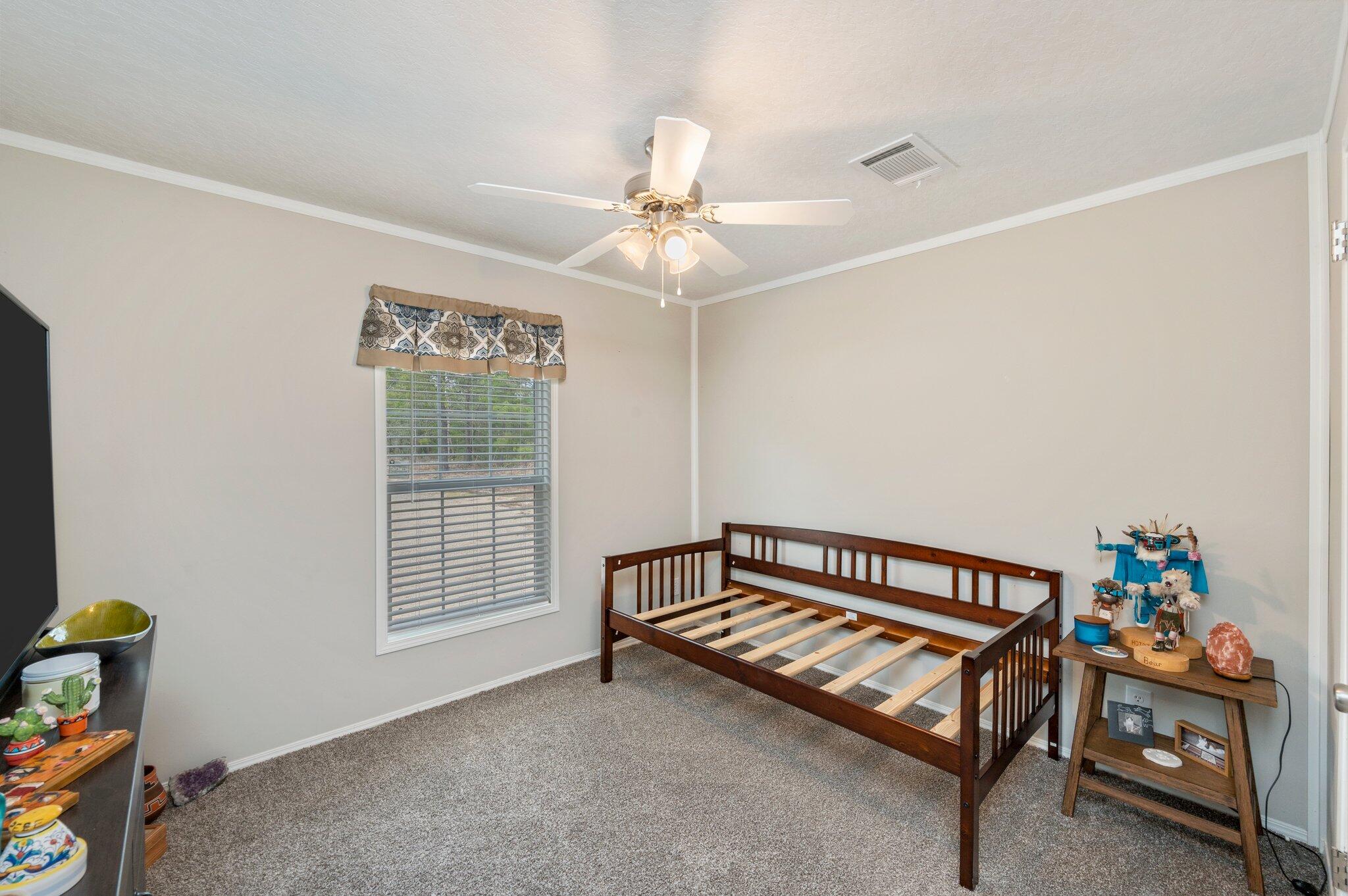 COUNTRY CLUB MANOR EAST - Residential