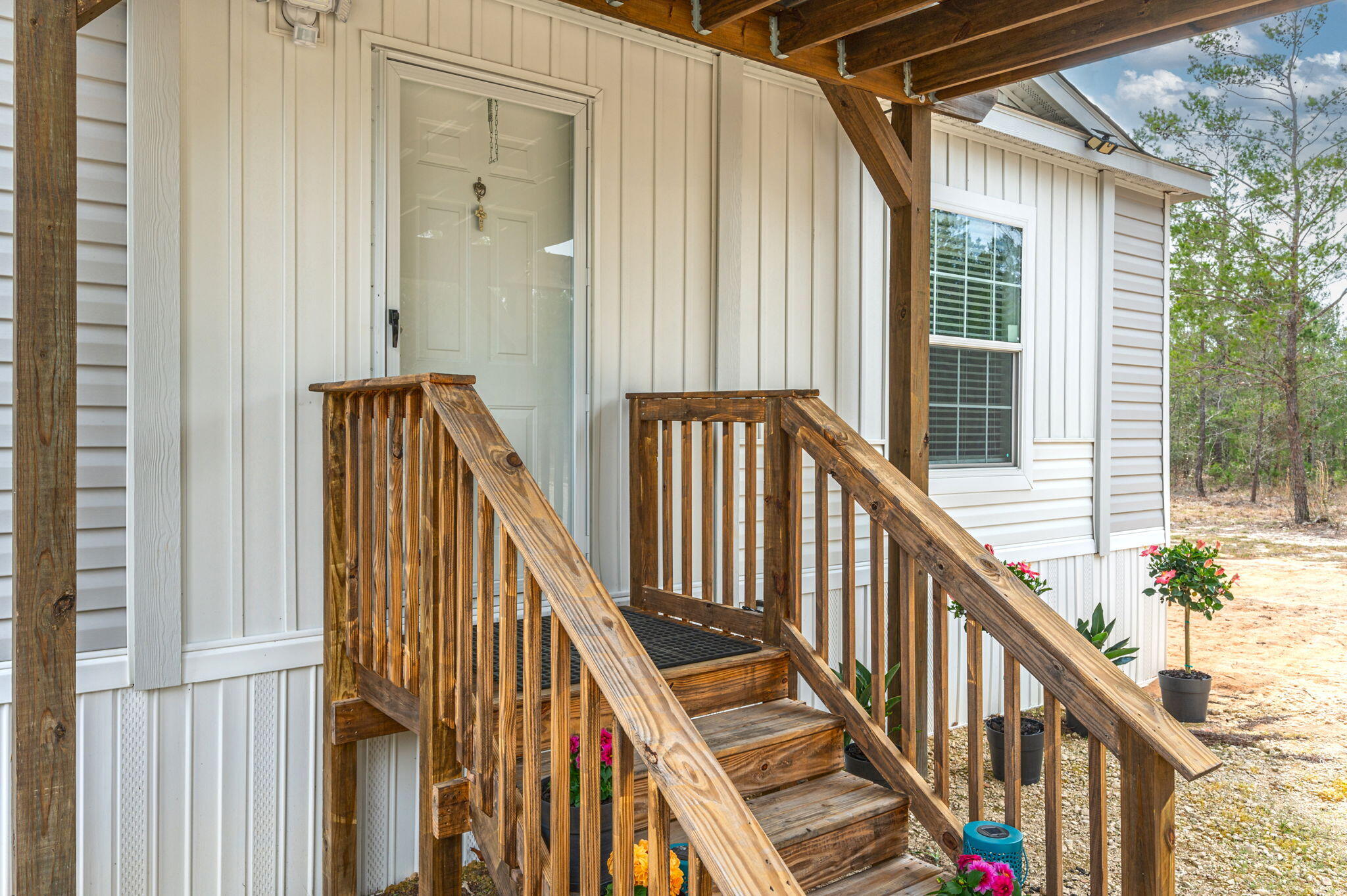 COUNTRY CLUB MANOR EAST - Residential