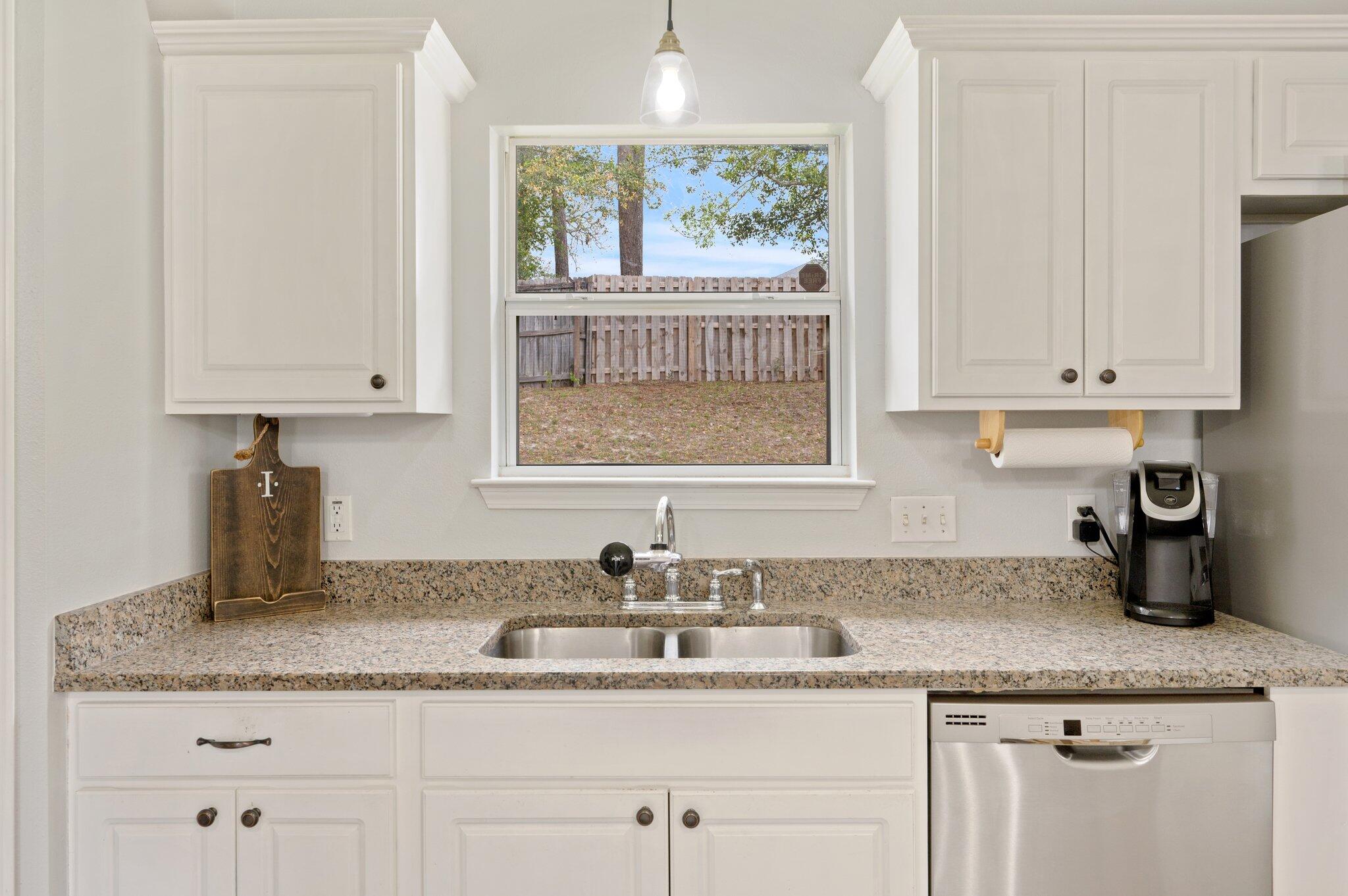 NORTHVIEW ESTATES 7TH ADDN - Residential