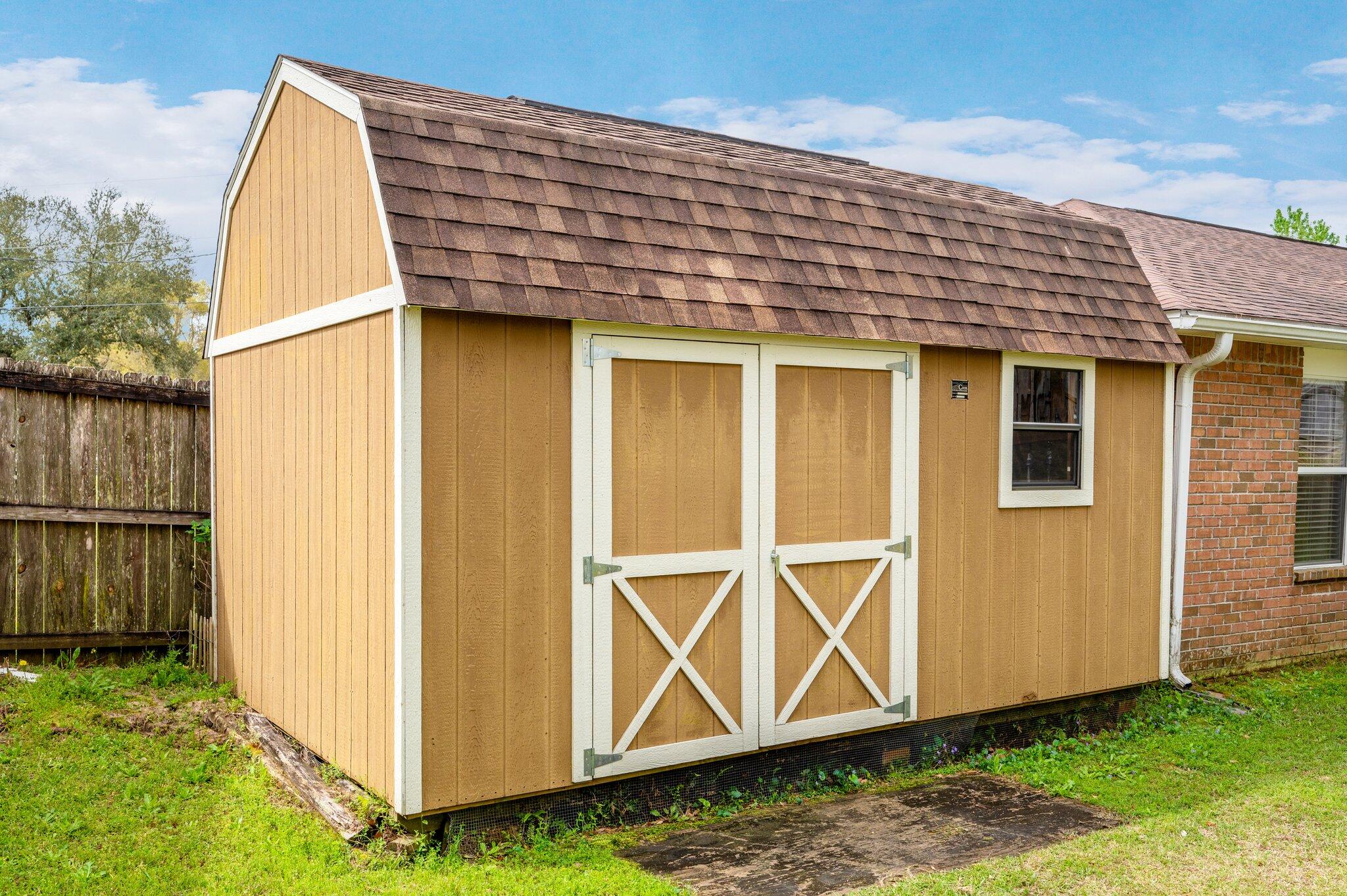 NORTHVIEW ESTATES 7TH ADDN - Residential