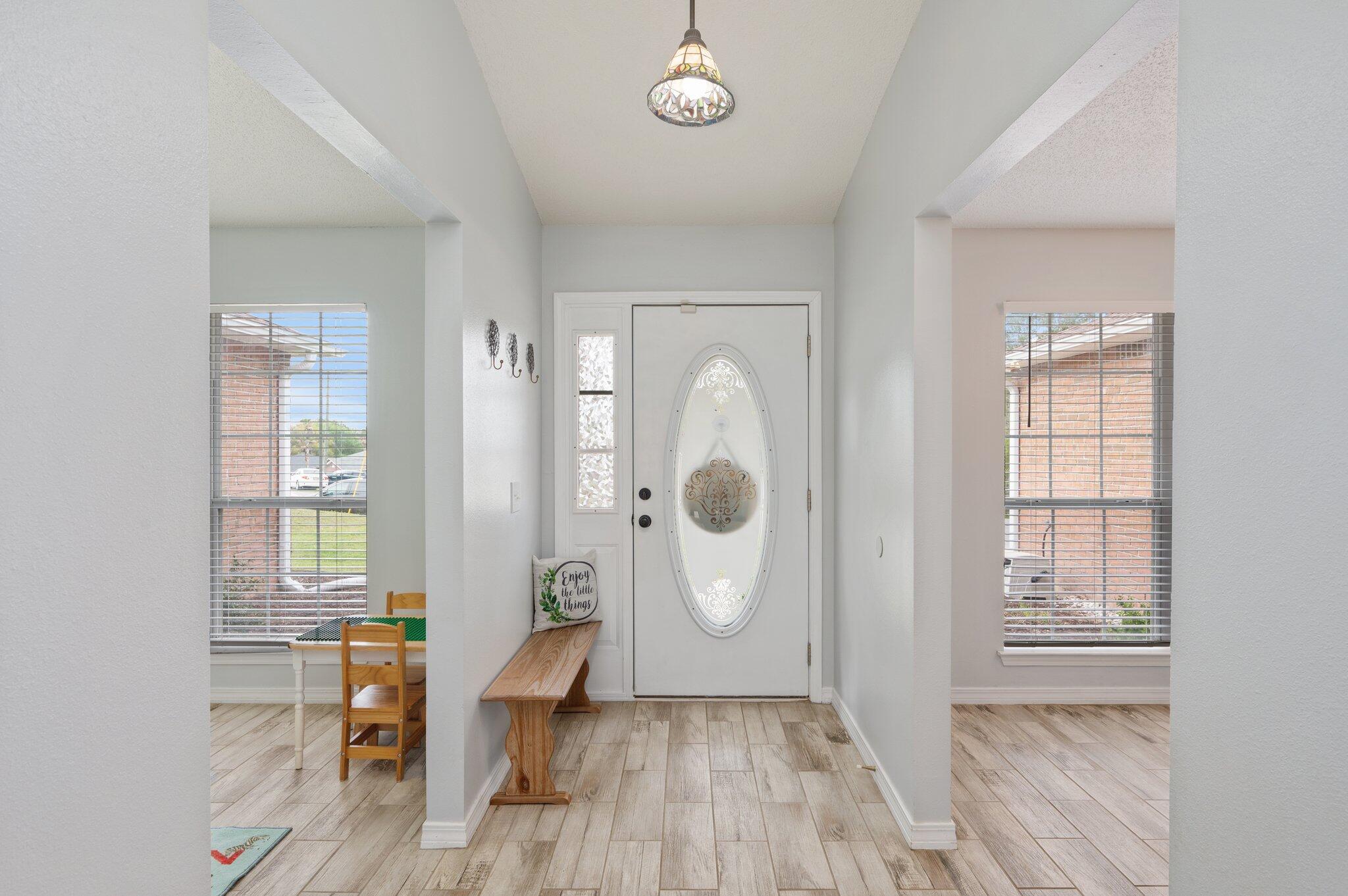 NORTHVIEW ESTATES 7TH ADDN - Residential