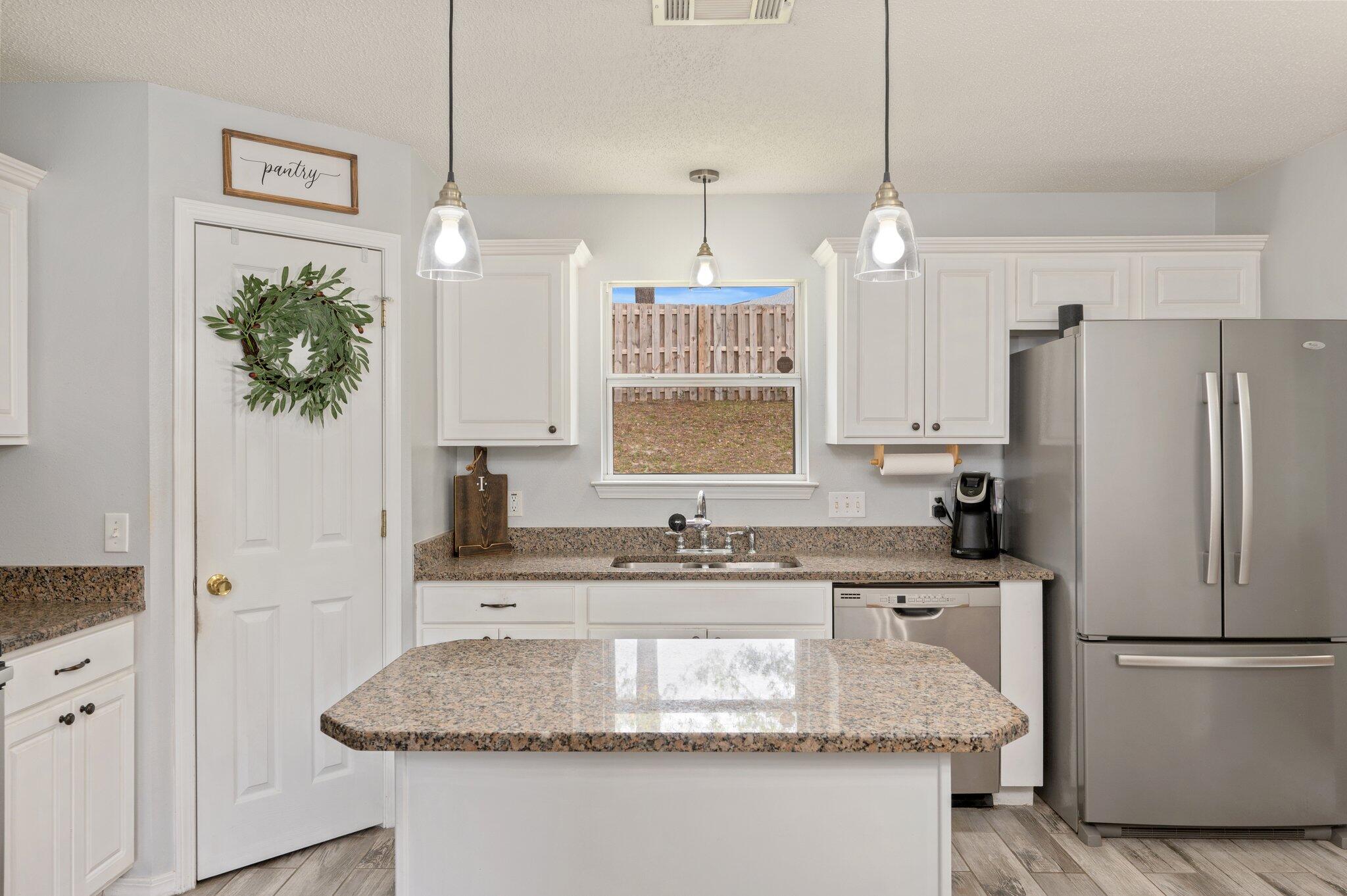 NORTHVIEW ESTATES 7TH ADDN - Residential