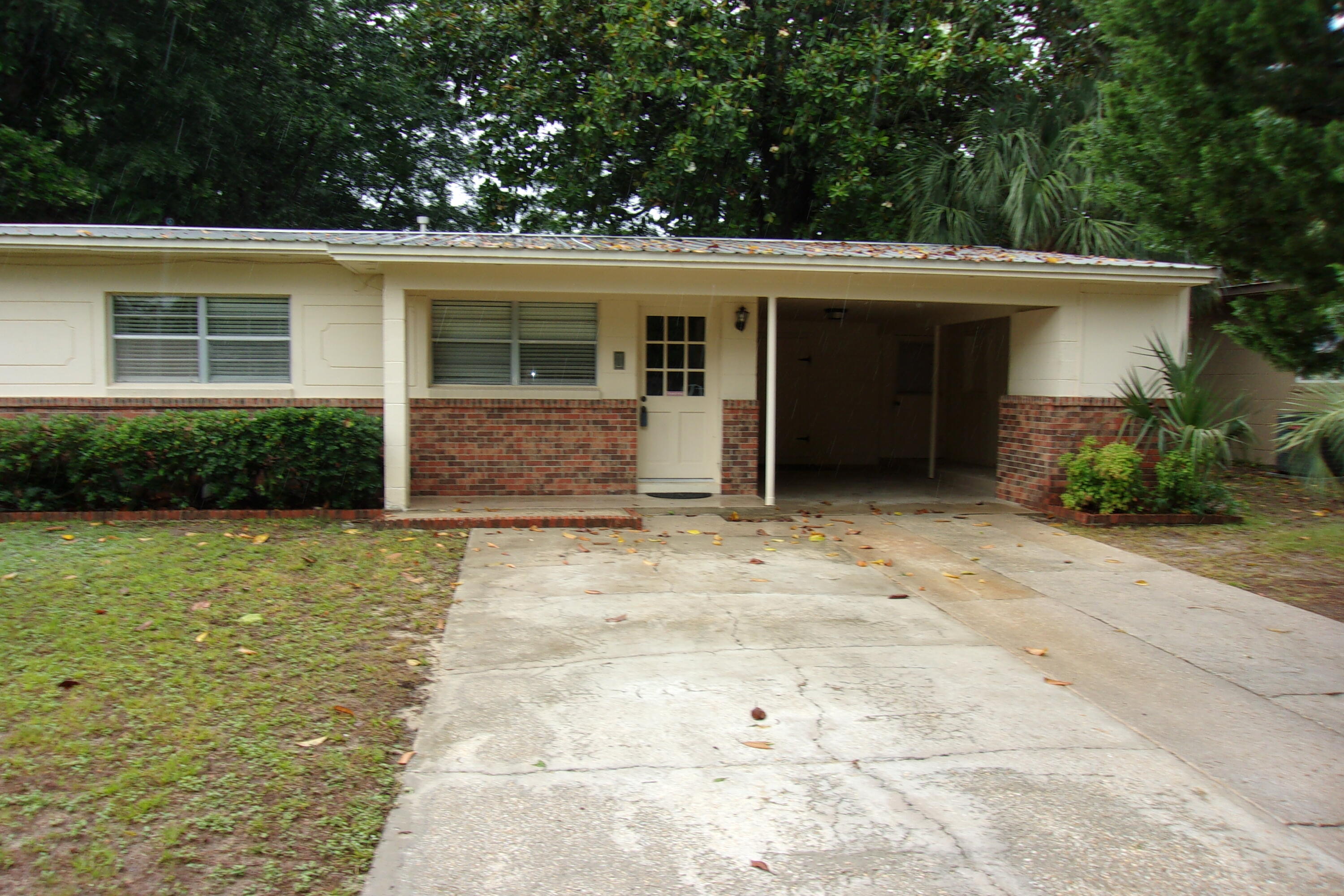 CRESTVIEW HEIGHTS - Residential