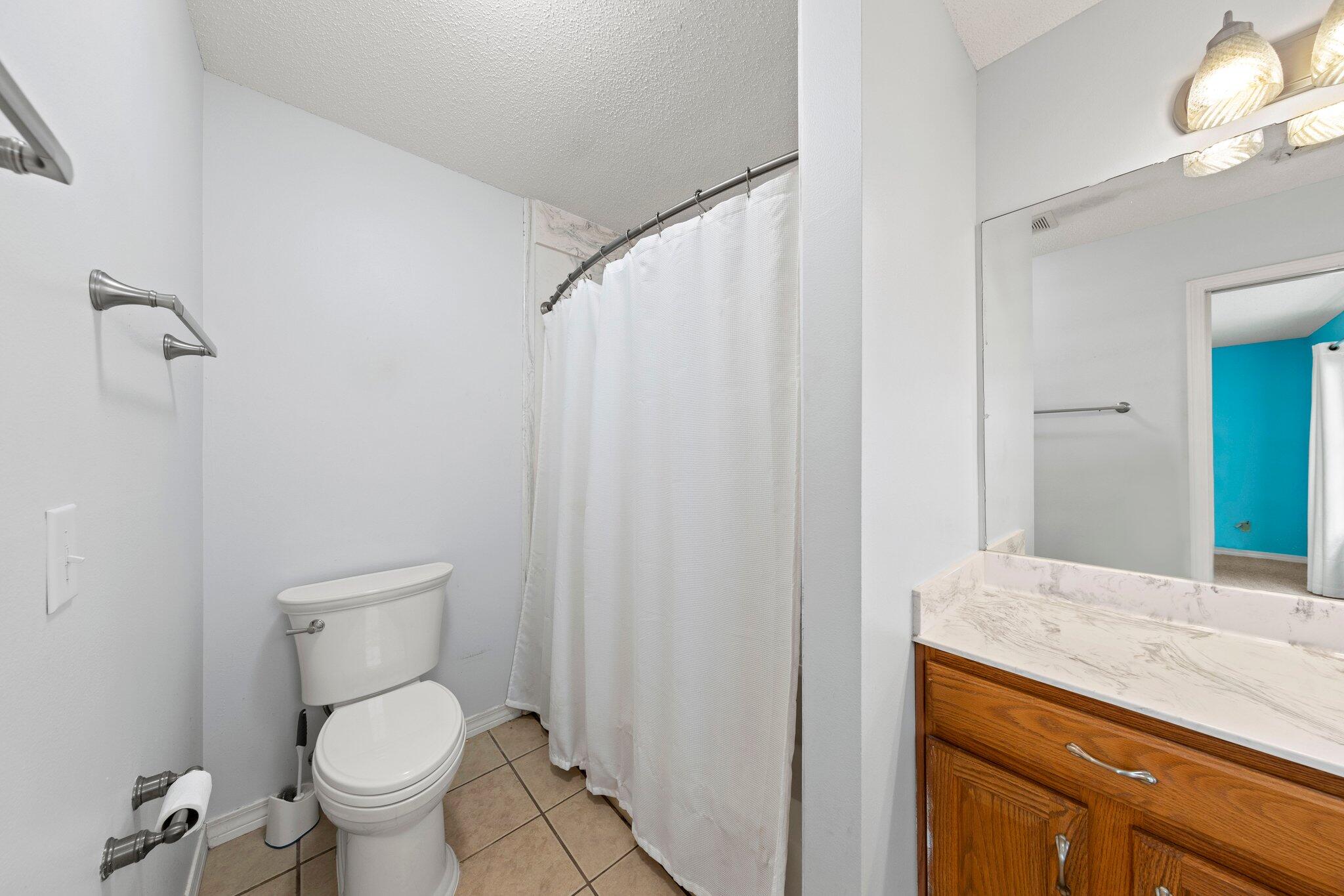 SANTA ROSA SHORES - Residential