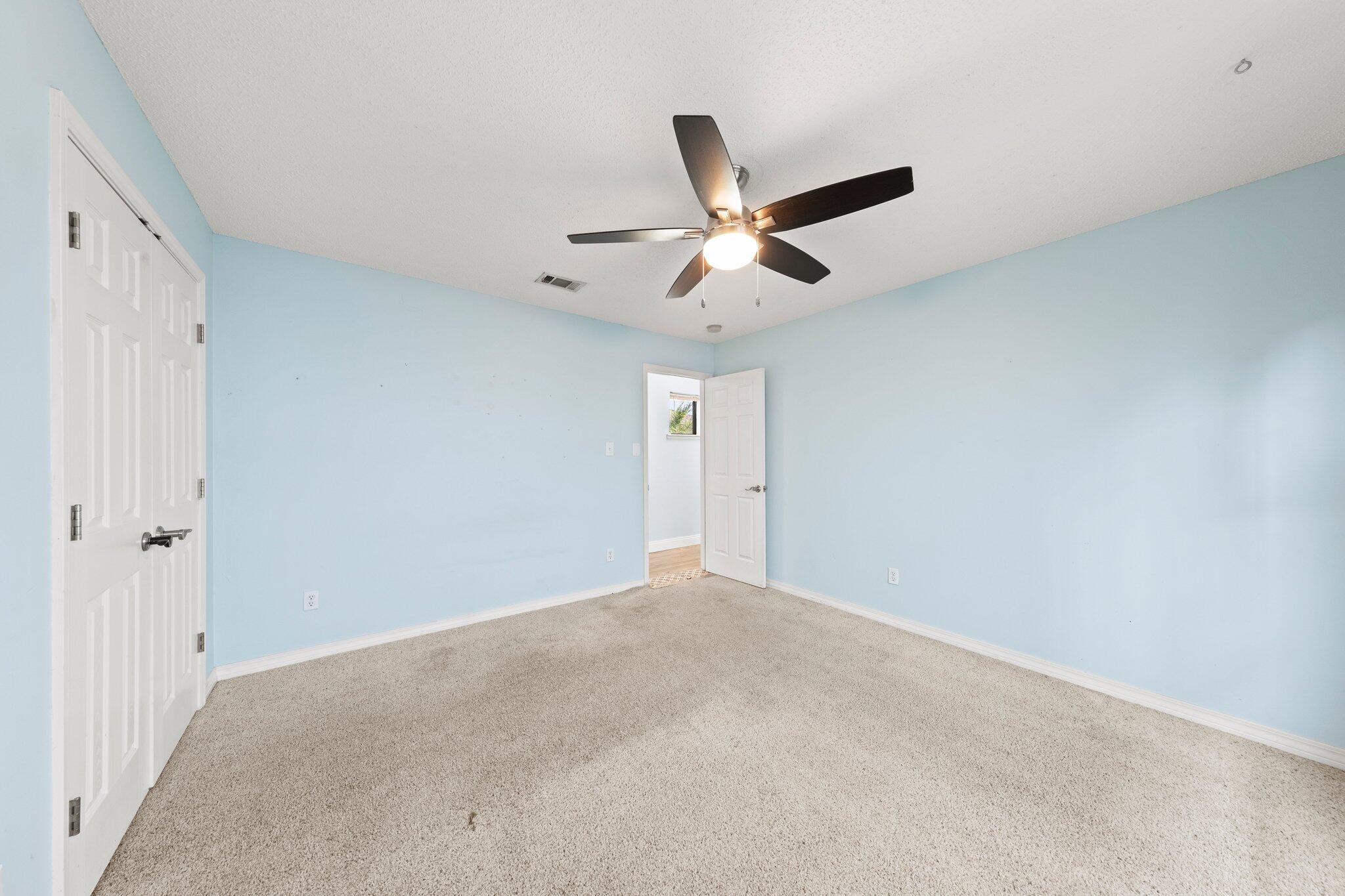 SANTA ROSA SHORES - Residential