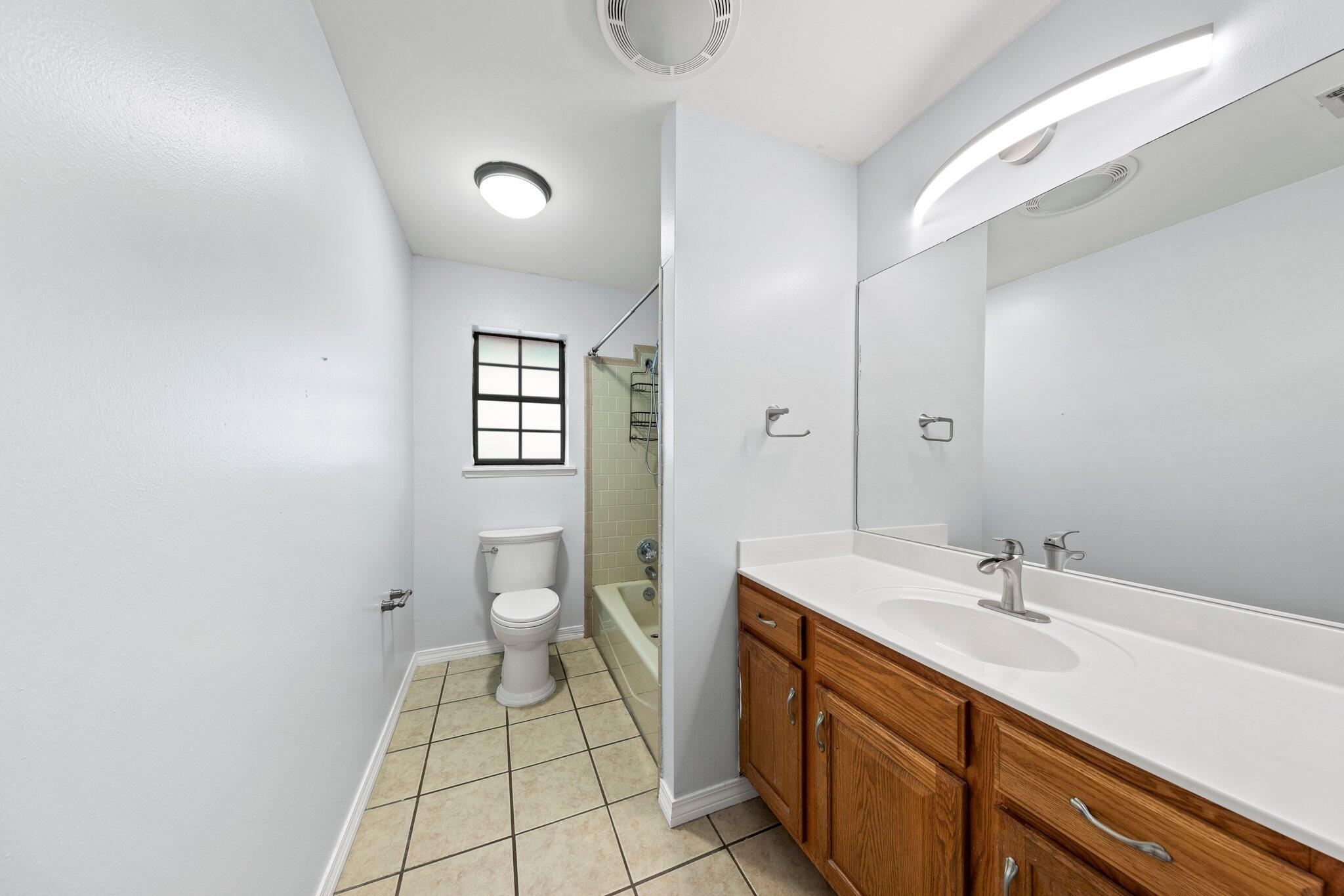 SANTA ROSA SHORES - Residential