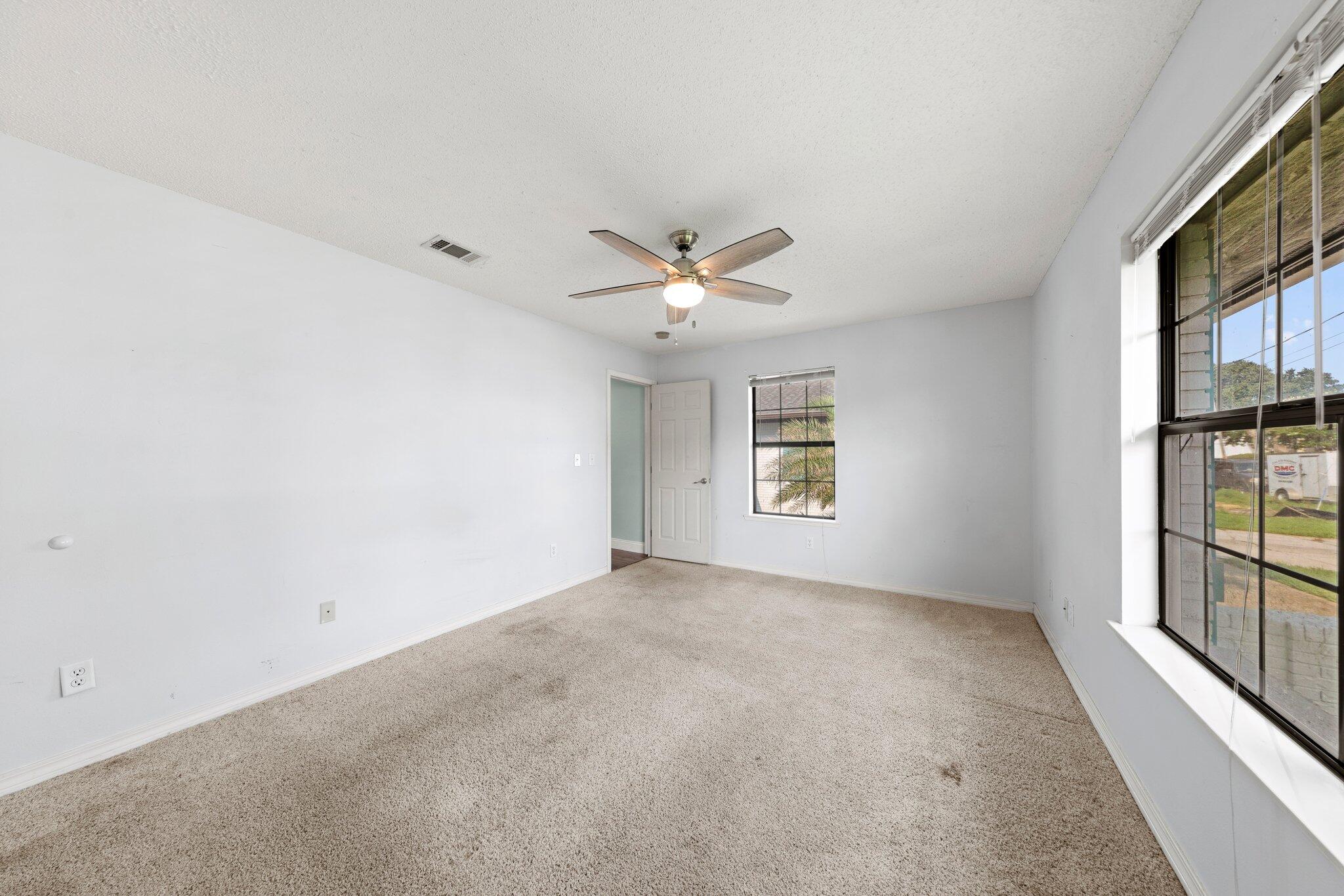 SANTA ROSA SHORES - Residential