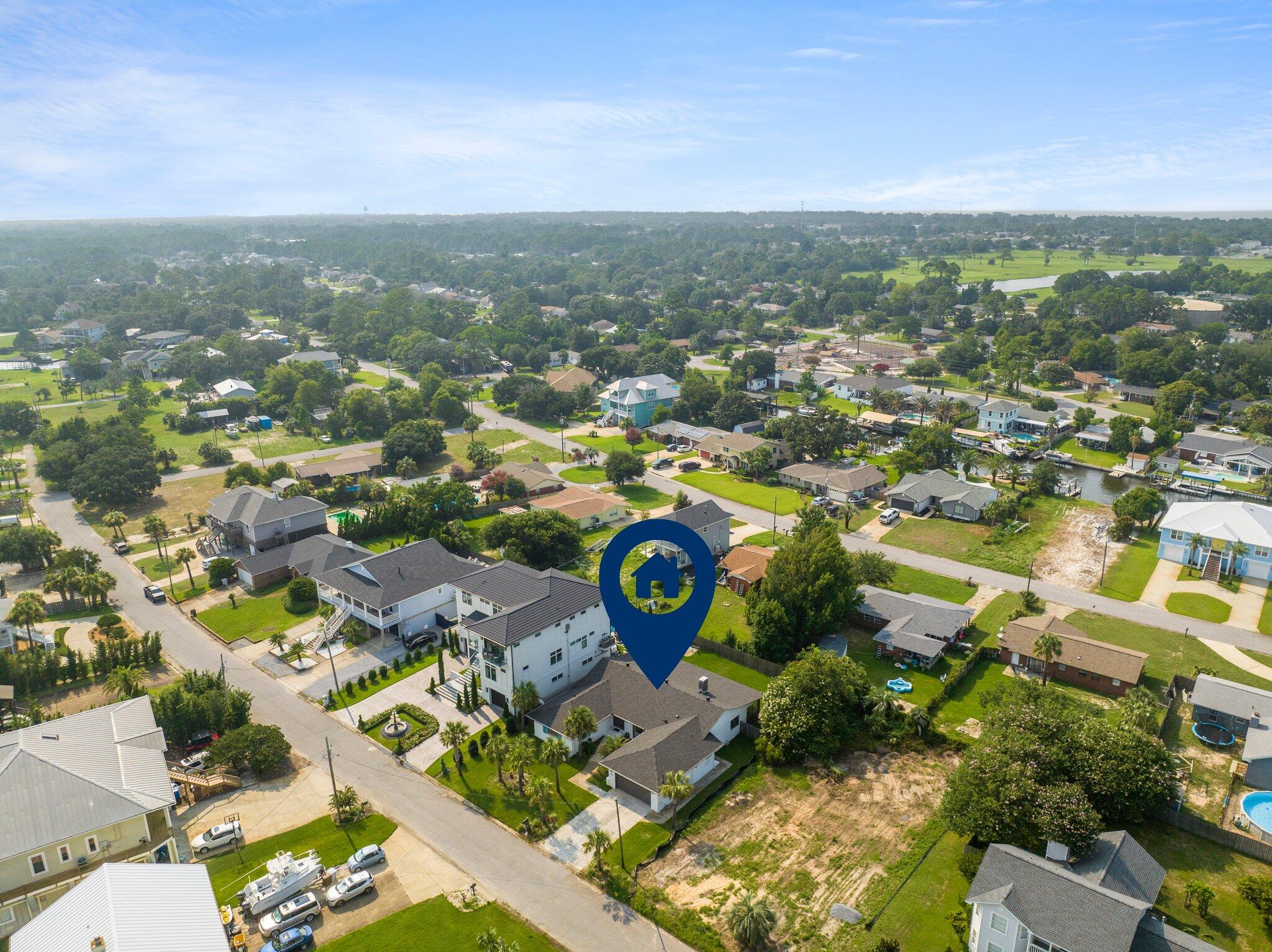 SANTA ROSA SHORES - Residential