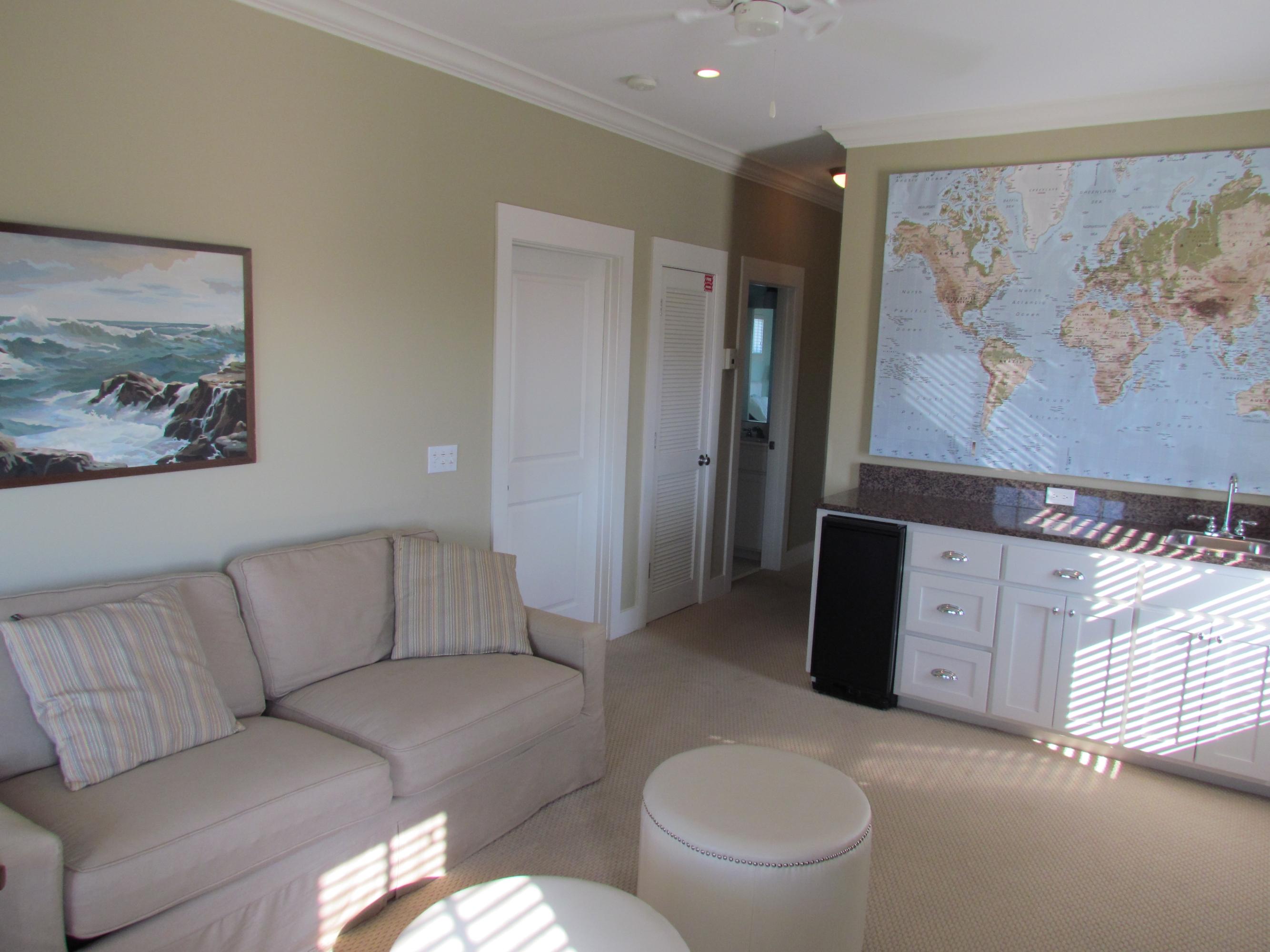 EASTERN LAKE S/D - Residential