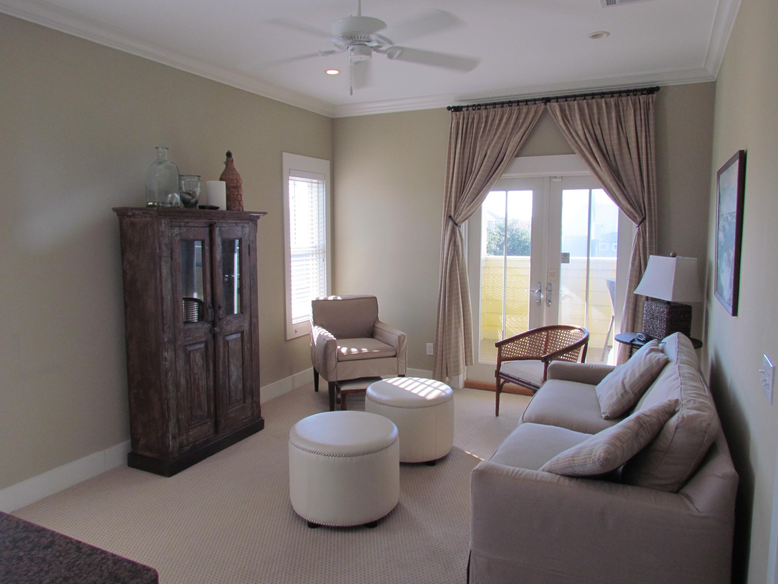 EASTERN LAKE S/D - Residential