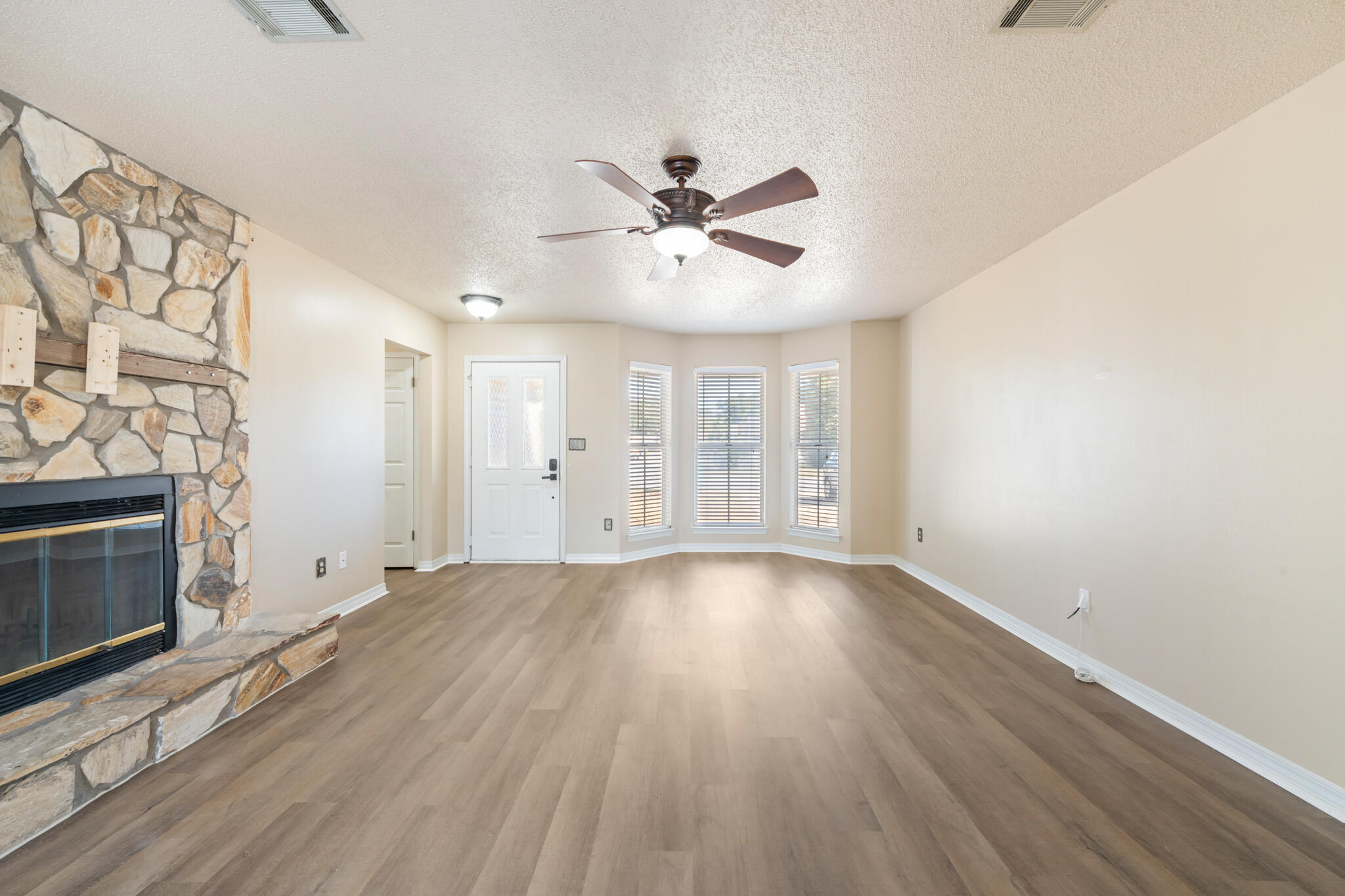 BLUE PINE VILLAGE AMENDED - Residential