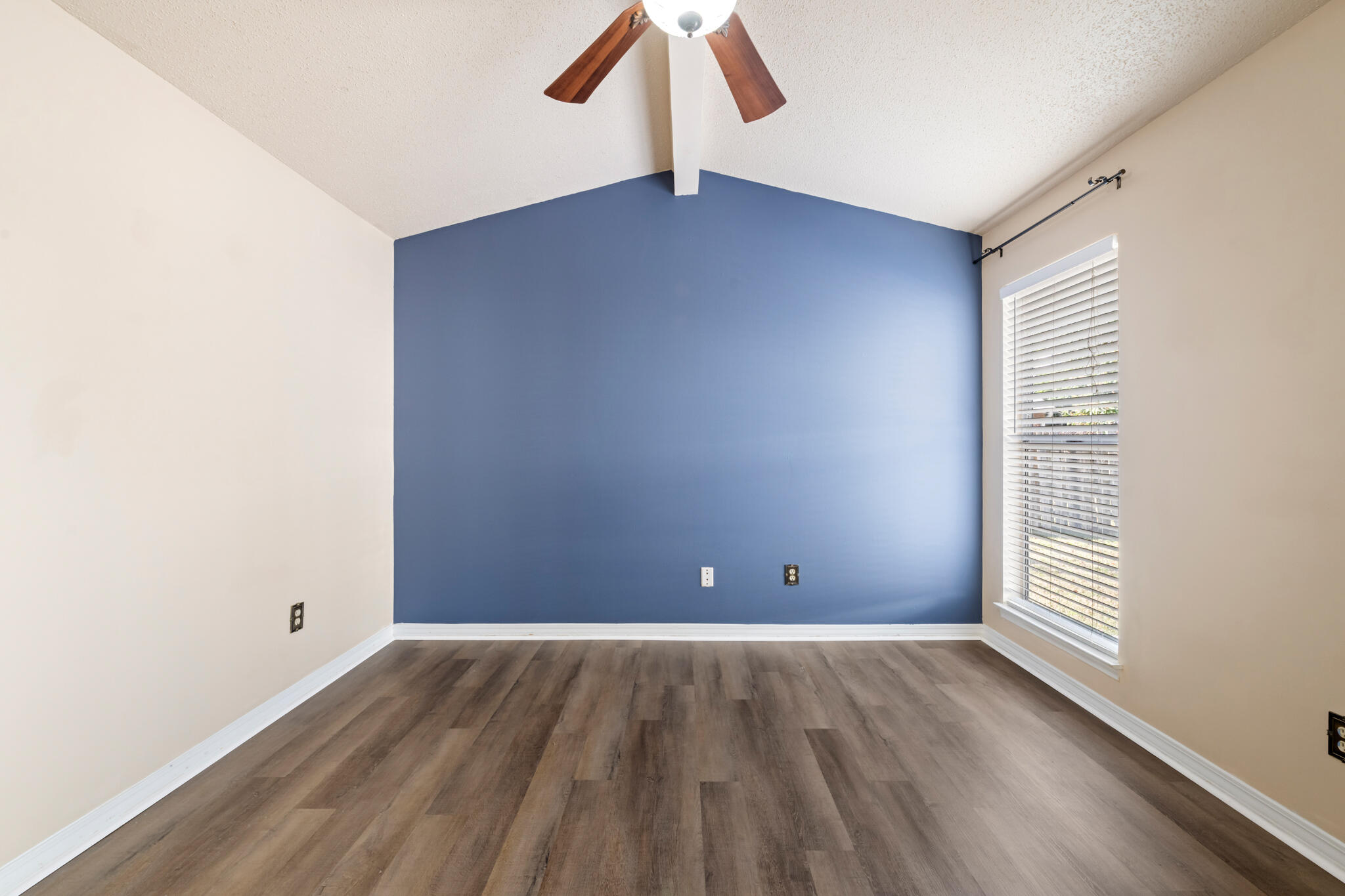 BLUE PINE VILLAGE AMENDED - Residential