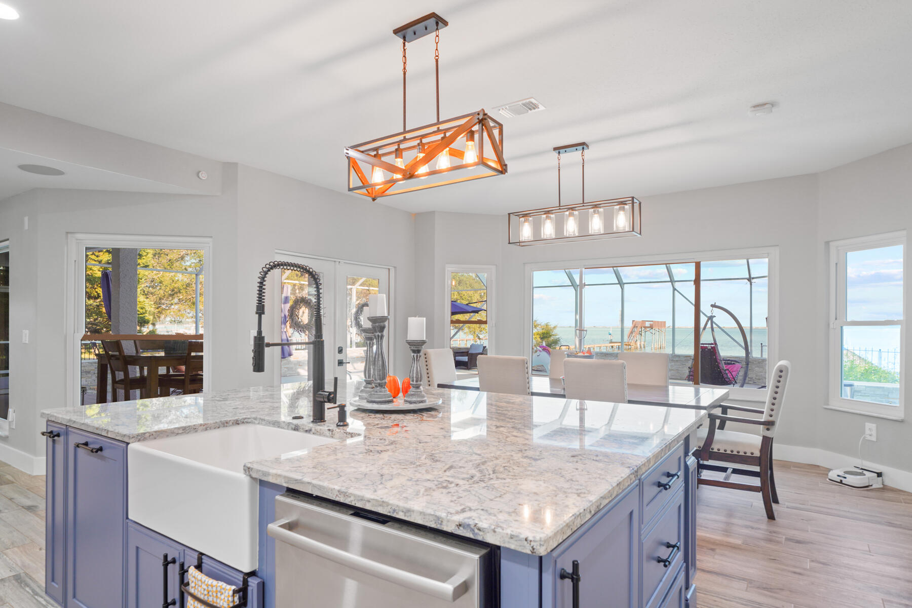 SOUTH RNG 25 WATER - Residential
