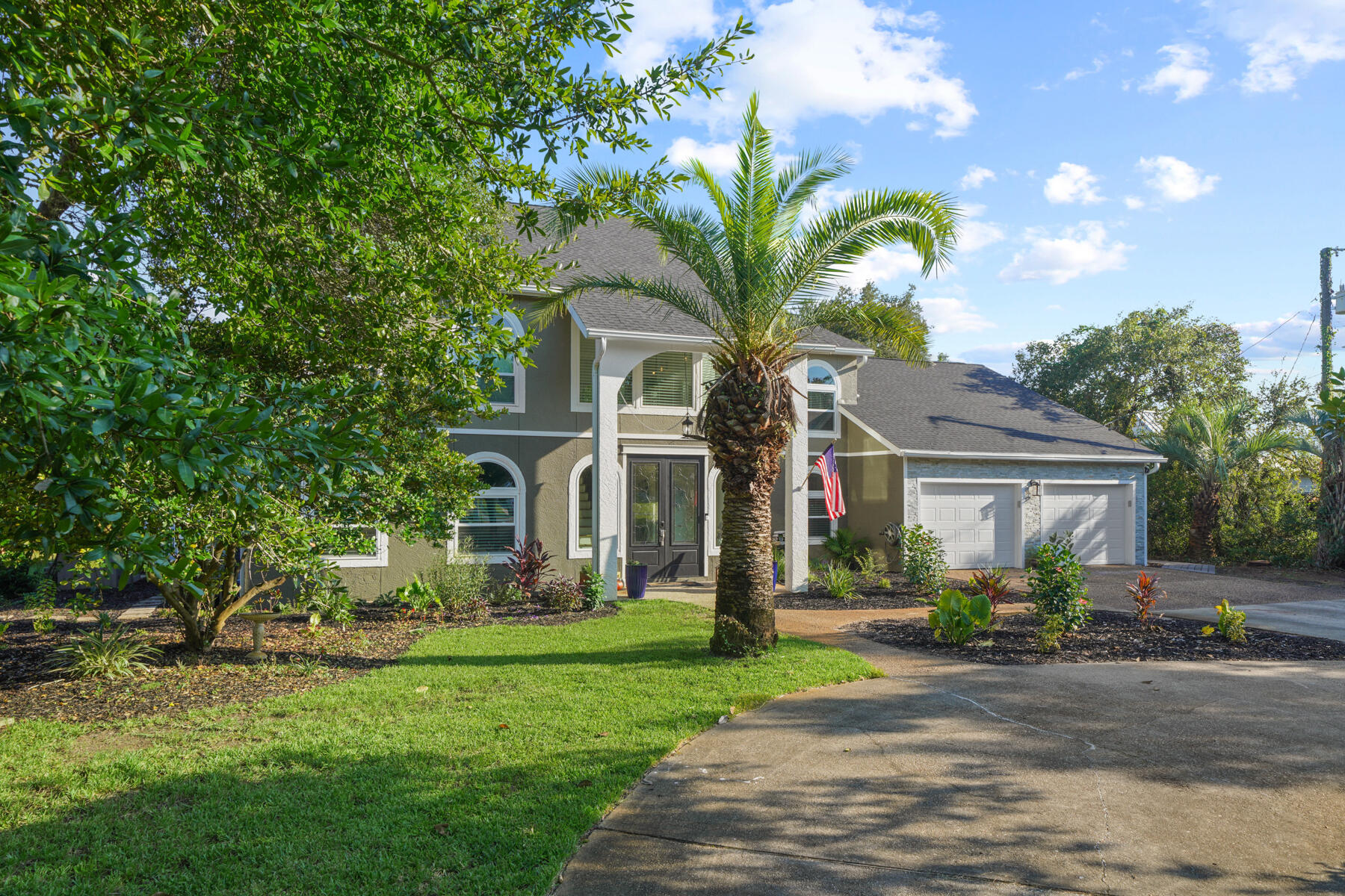 SOUTH RNG 25 WATER - Residential
