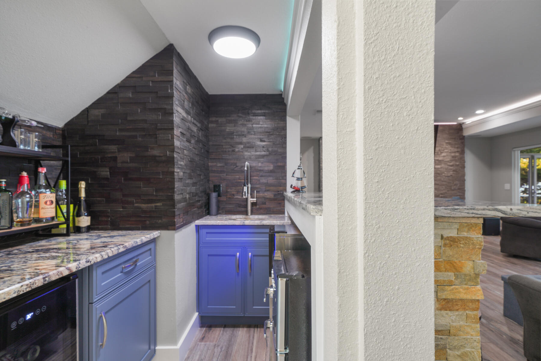 SOUTH RNG 25 WATER - Residential