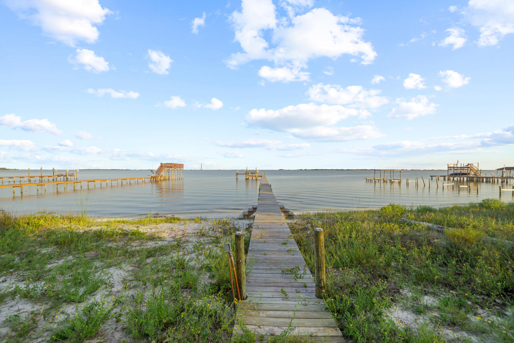 SOUTH RNG 25 WATER - Residential