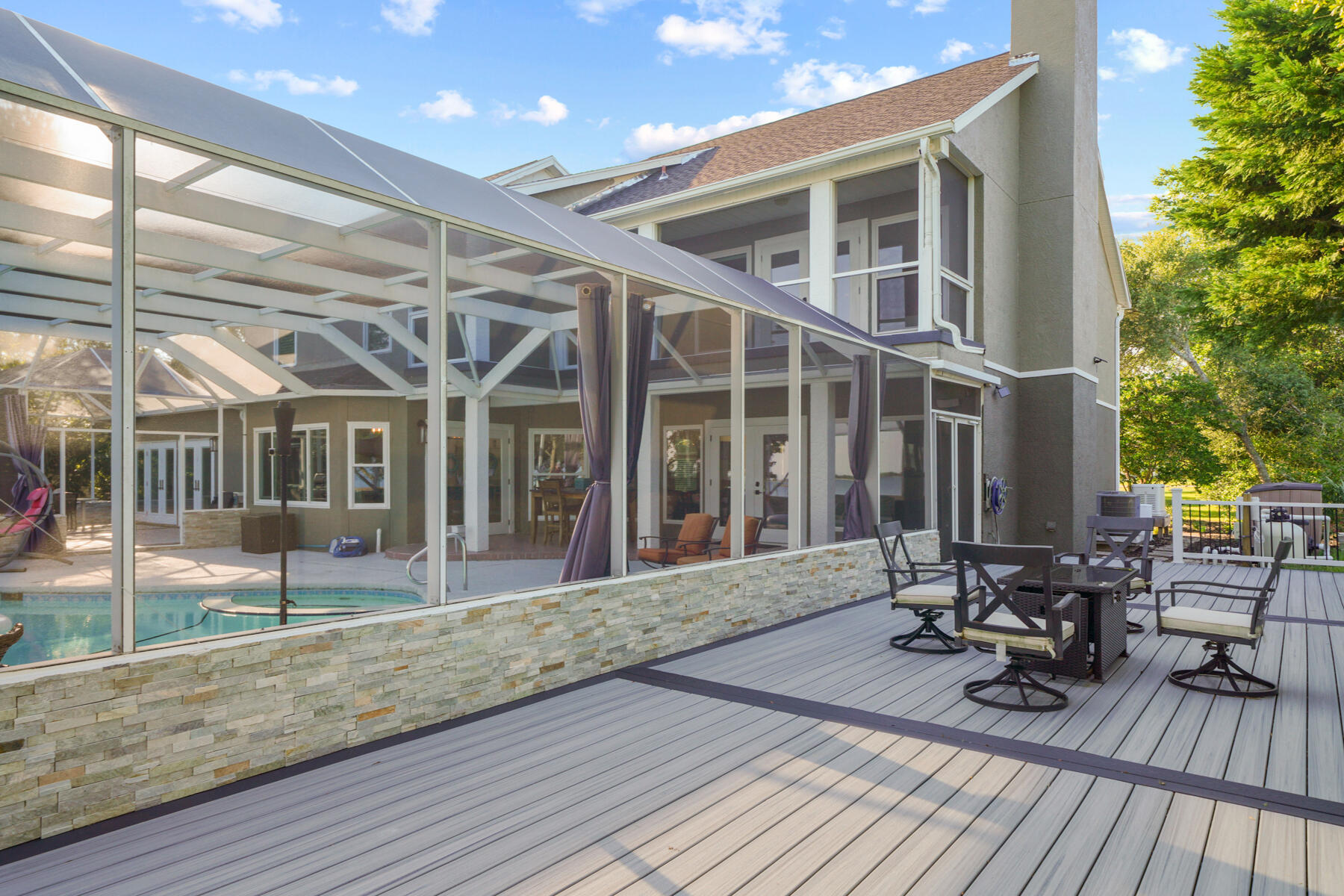 SOUTH RNG 25 WATER - Residential
