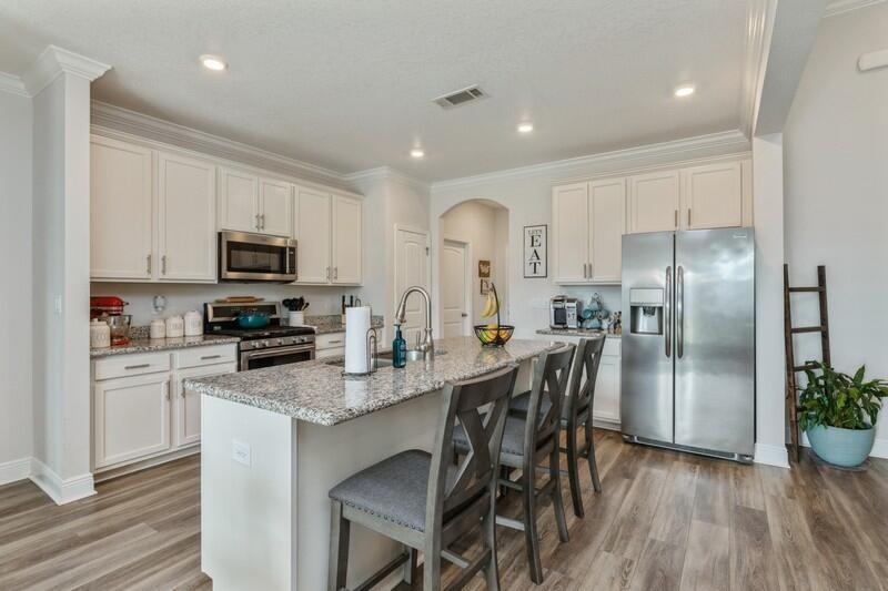 HAMMOCK BAY - Residential