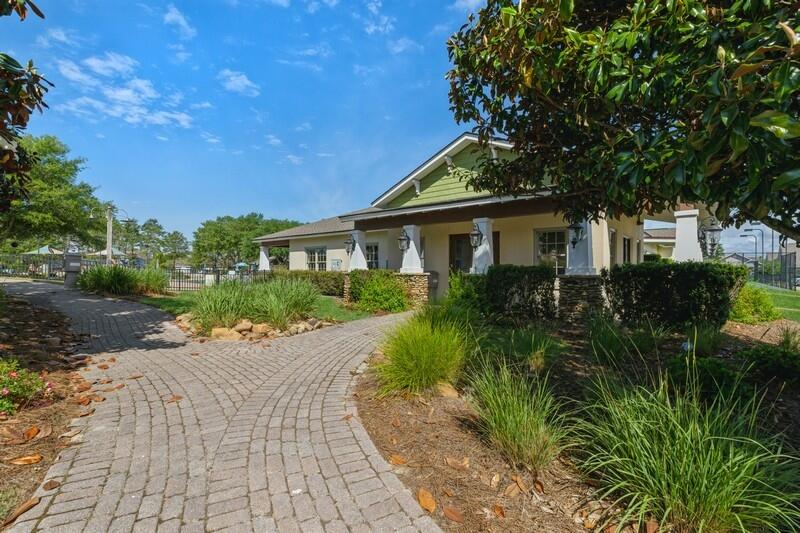 HAMMOCK BAY - Residential