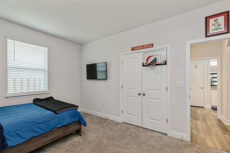 HAMMOCK BAY - Residential