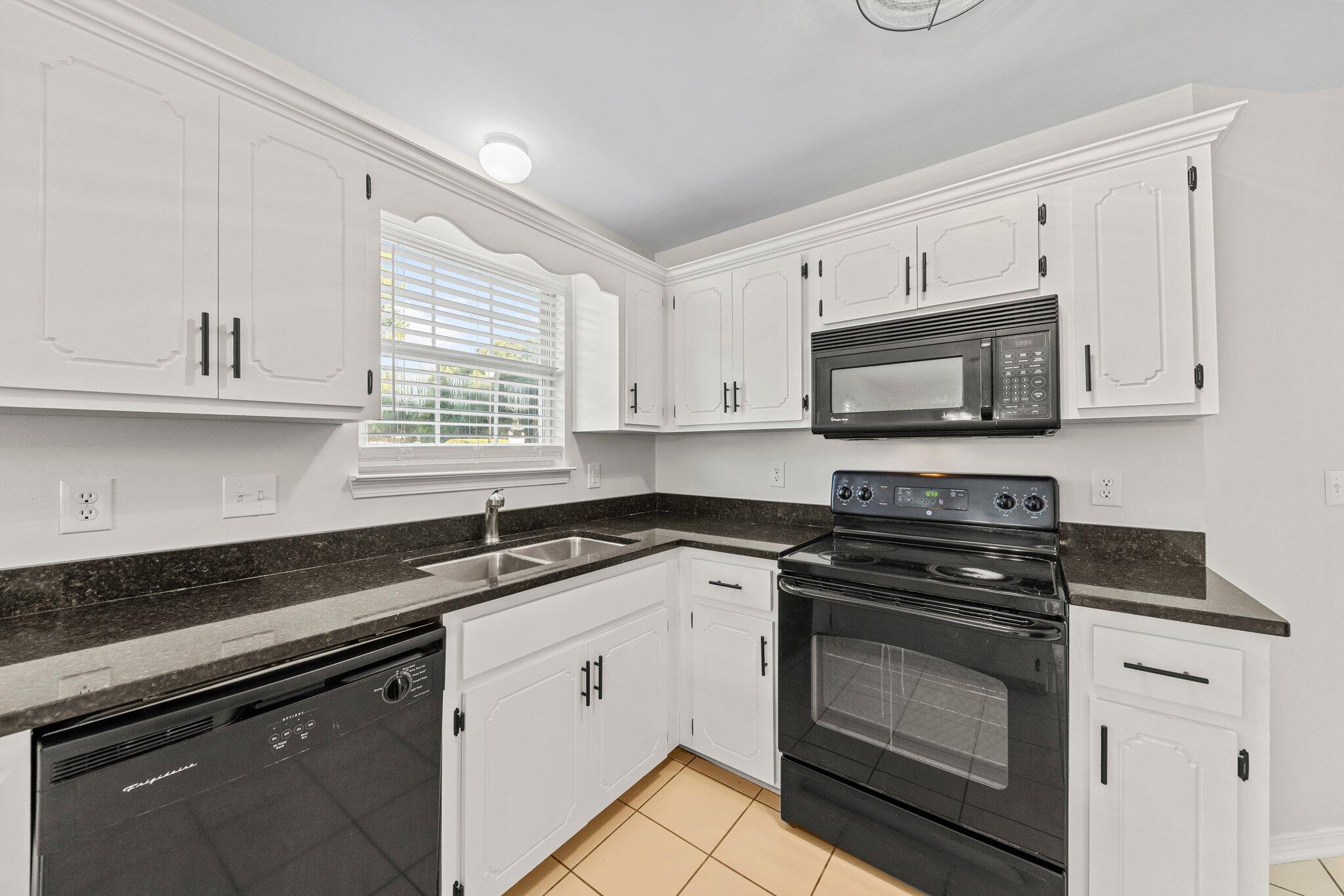 BUNGALOWS AT BLUEWATER BAY - Residential Lease