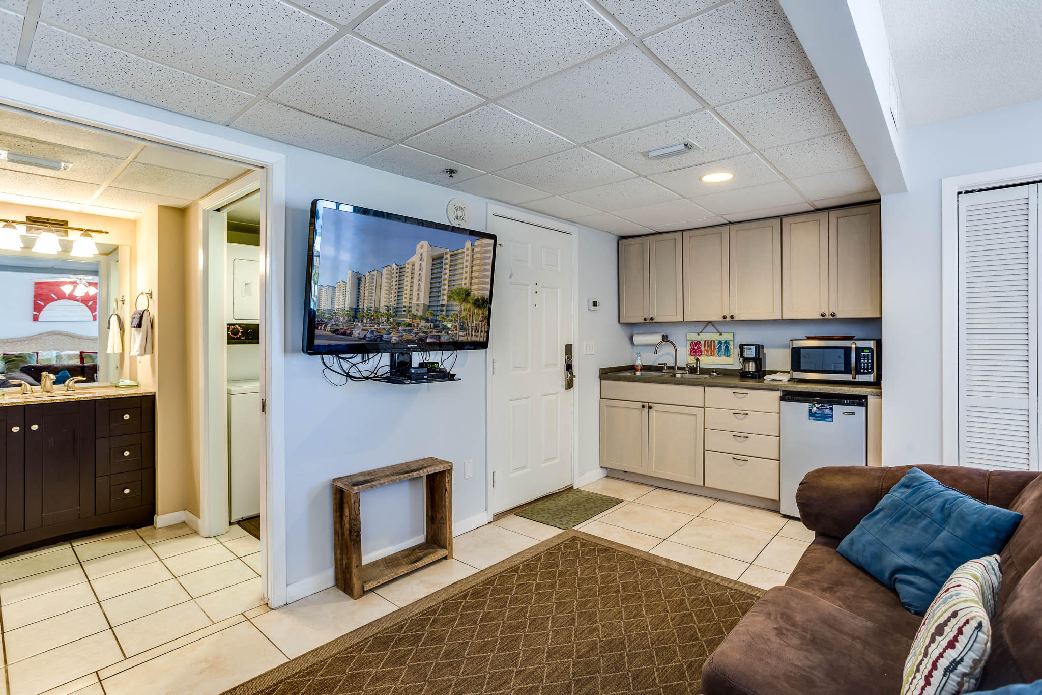 Long Beach Towers - Residential