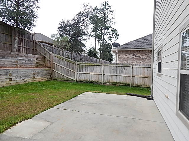 DUGGAN POND ESTATES - Residential Lease