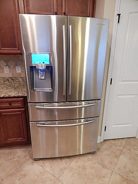 DUGGAN POND ESTATES - Residential Lease