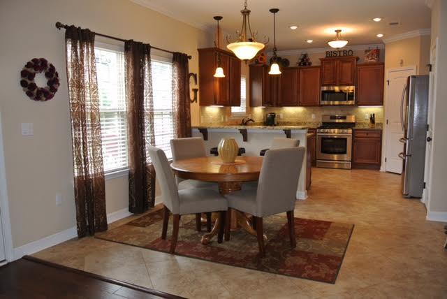 DUGGAN POND ESTATES - Residential Lease