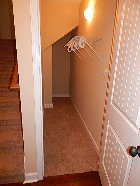 DUGGAN POND ESTATES - Residential Lease