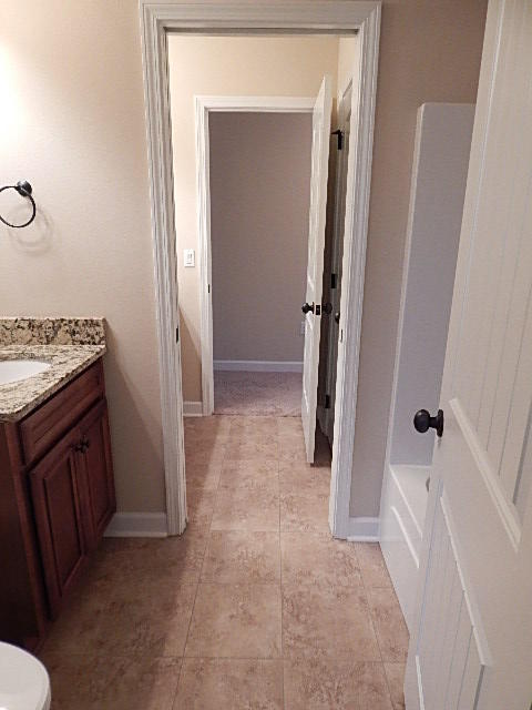 DUGGAN POND ESTATES - Residential Lease