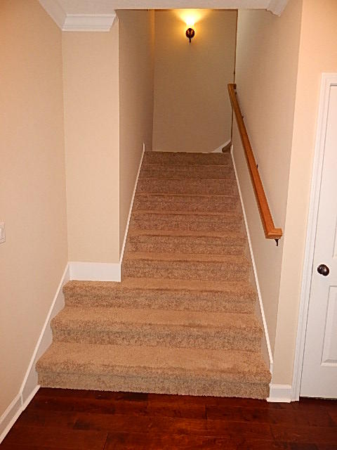 DUGGAN POND ESTATES - Residential Lease