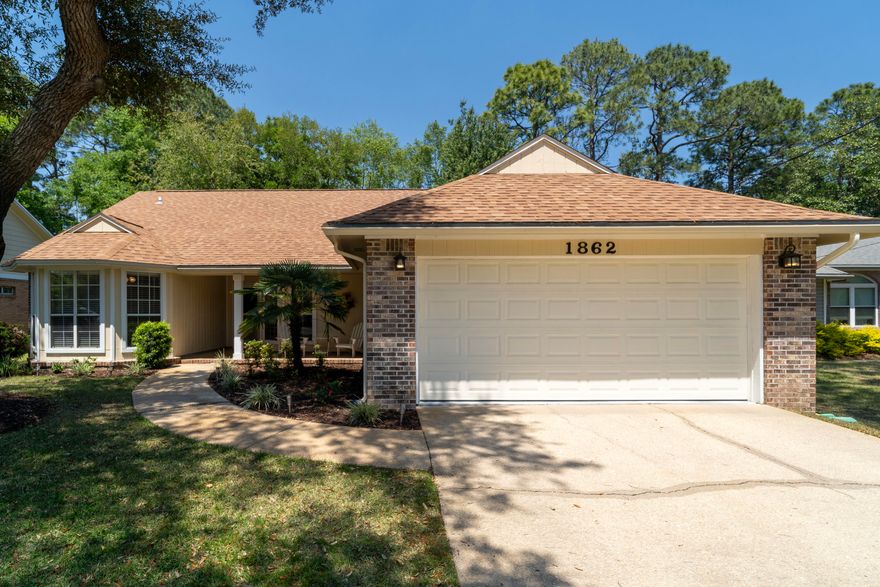 Super nice home in Niceville!!!  :) Beautiful and well maintained home in the center of Niceville makes it easy to get to the bases, Destin beaches, entertainment, and shopping!  Totally updated home with a gorgeous kitchen, updated baths, no popcorn smooth ceilings, travertine floors in the main areas and nice carpet in the bedrooms.  Kitchen is impressive with gas range, shaker style soft close cabinets, granite counters, updated SS appliances, breakfast area, and a huge pantry. An additional separate dining room could be used as a home office.  The outdoor entertaining is quite nice with a screen porch and nicely maintained yard.  Roof only 8 years old, HVAC inside 2012/outside 2024, 2020 water heater, & 2024 lawn pump.