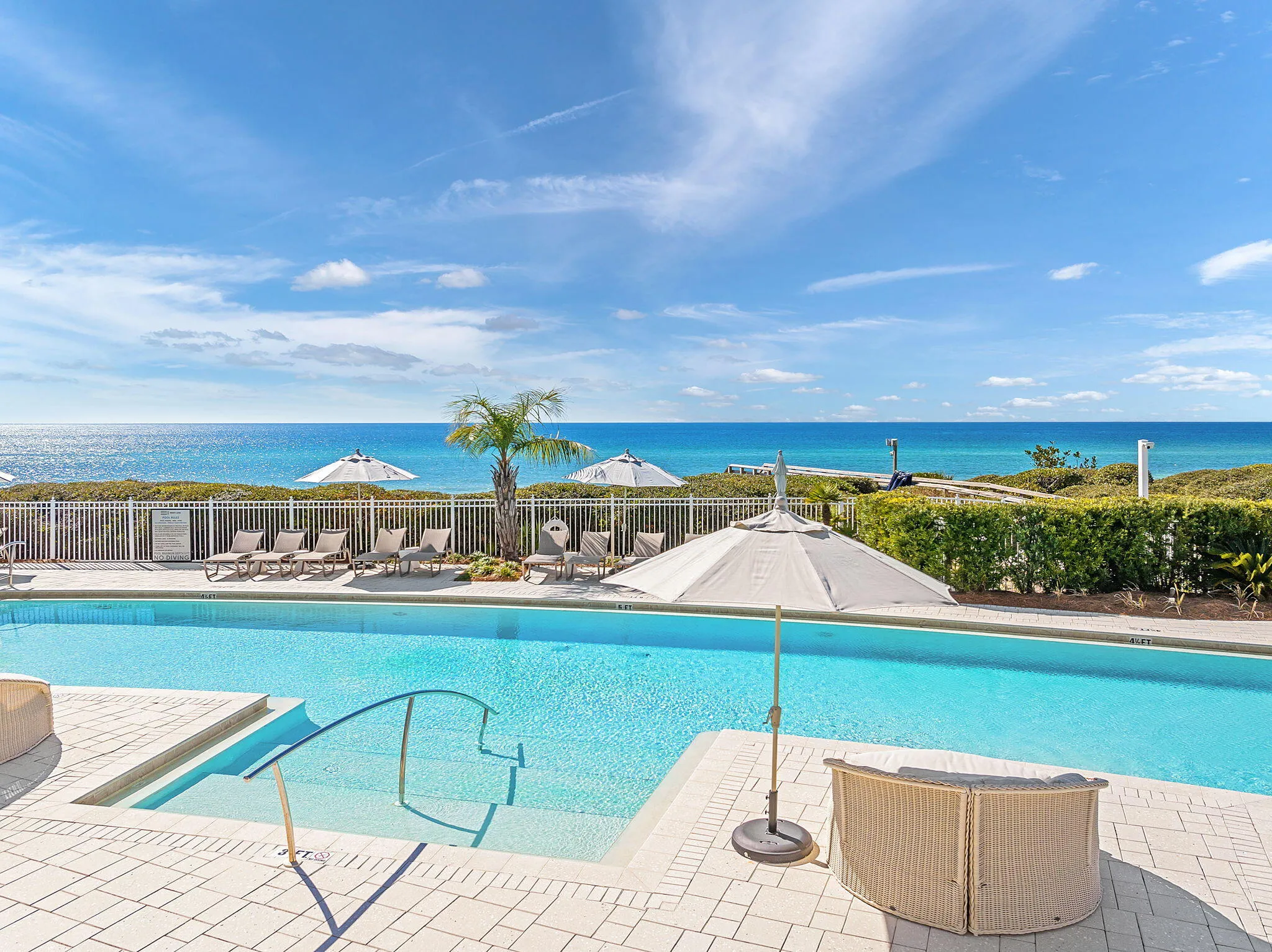 Santa Rosa Beach, Florida 32459, United States, 4 Bedrooms Bedrooms, ,5 BathroomsBathrooms,Residential,Pending,212253