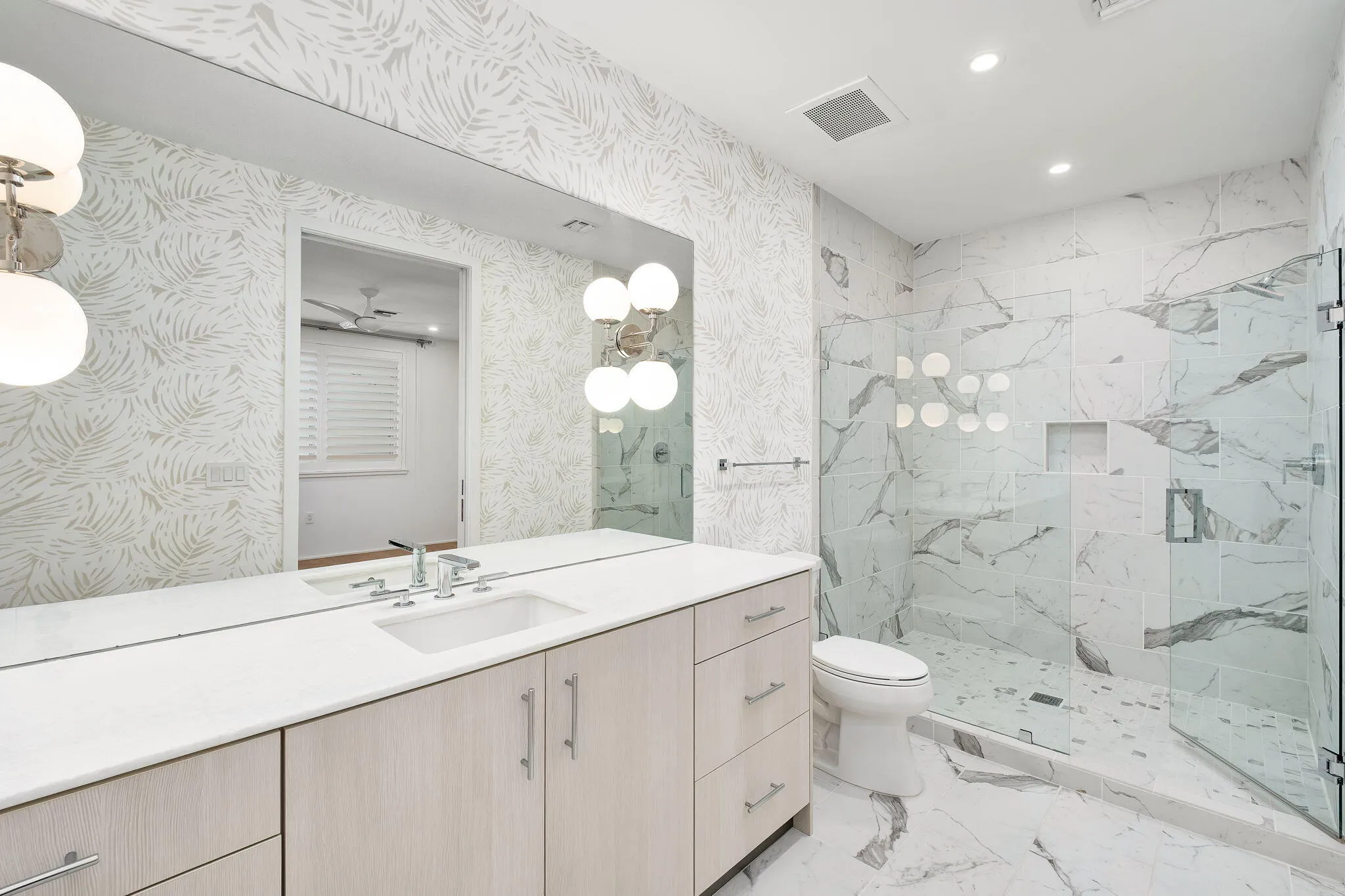 Santa Rosa Beach, Florida 32459, United States, 4 Bedrooms Bedrooms, ,5 BathroomsBathrooms,Residential,Pending,212253