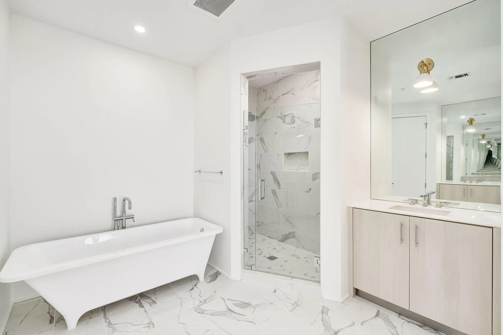 Santa Rosa Beach, Florida 32459, United States, 4 Bedrooms Bedrooms, ,5 BathroomsBathrooms,Residential,Pending,212253