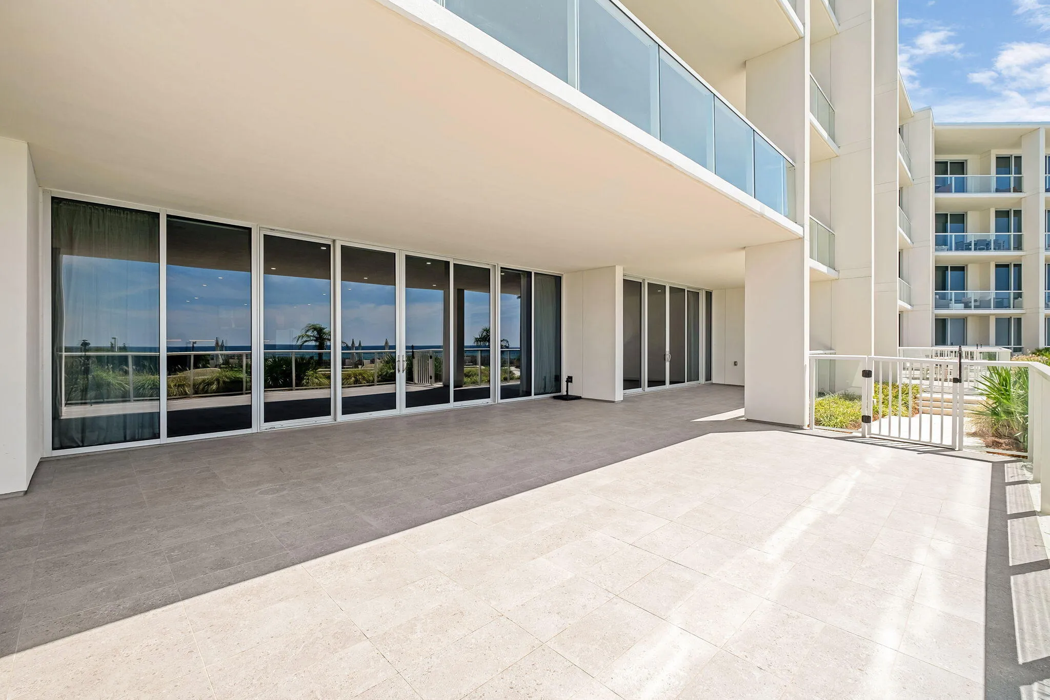 Santa Rosa Beach, Florida 32459, United States, 4 Bedrooms Bedrooms, ,5 BathroomsBathrooms,Residential,Pending,212253