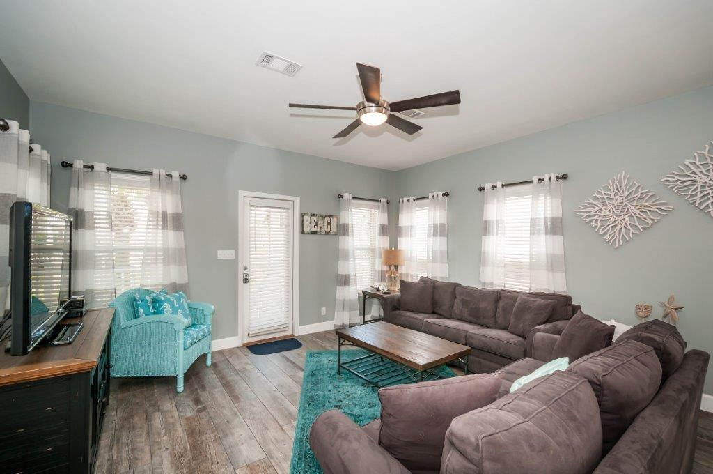 GULFSIDE COTTAGES - Residential