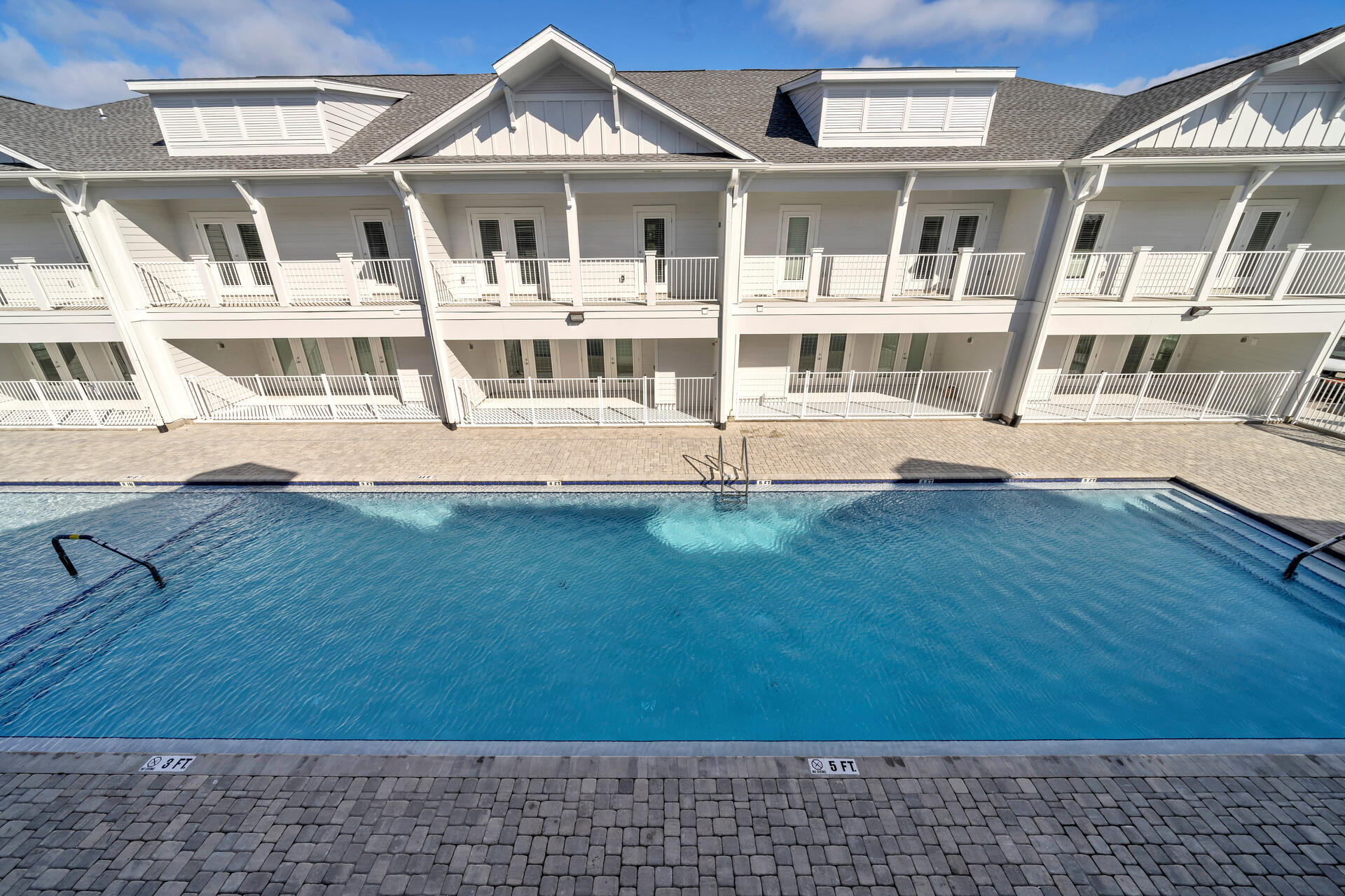 Beach Lofts - Residential