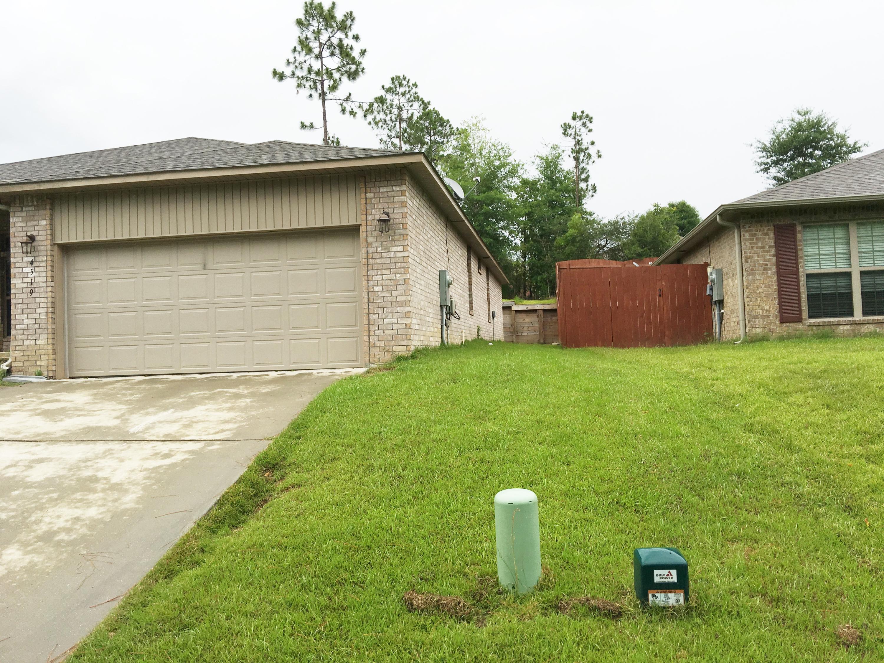 DUGGAN POND ESTATES - Residential