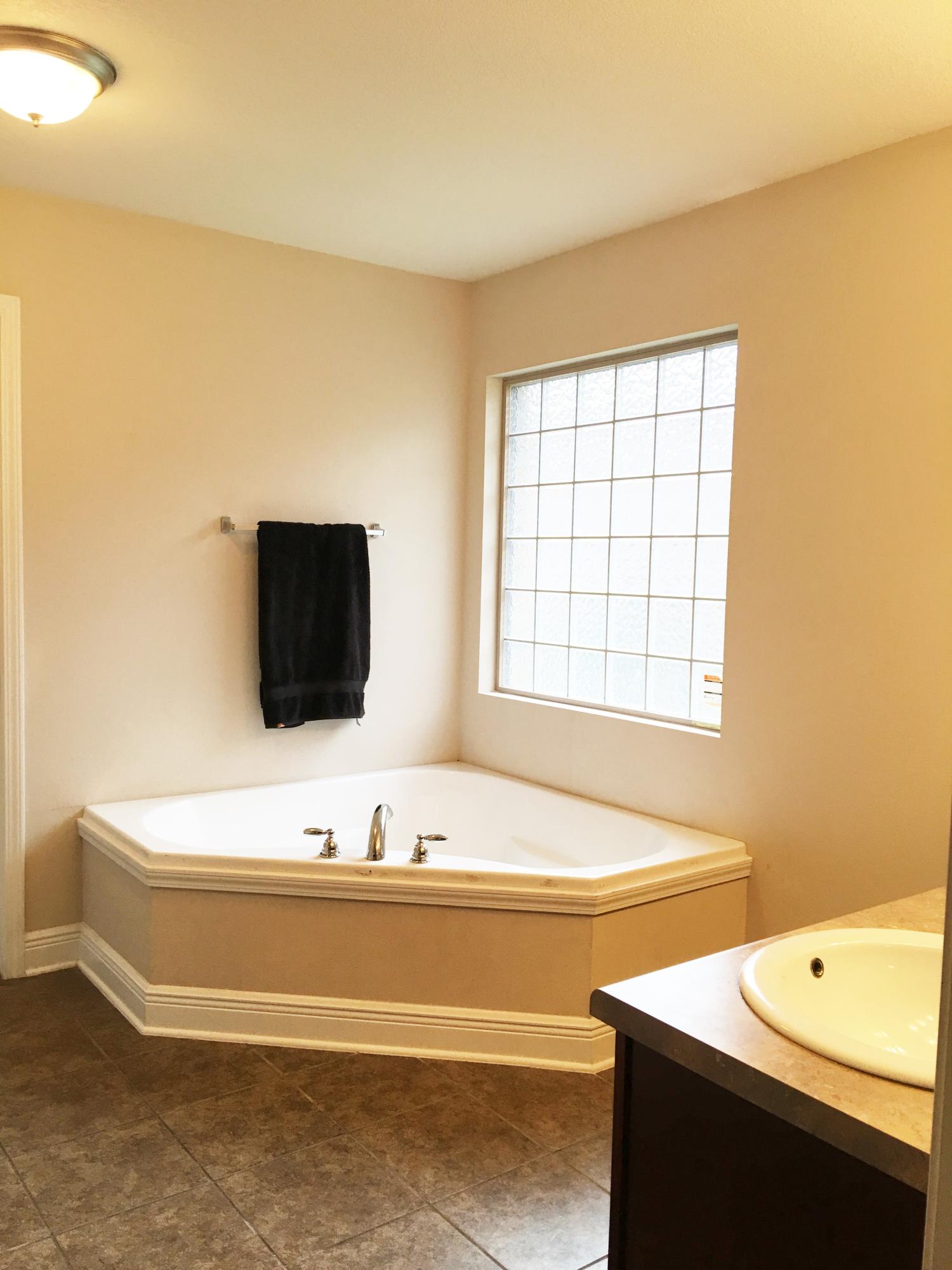 DUGGAN POND ESTATES - Residential