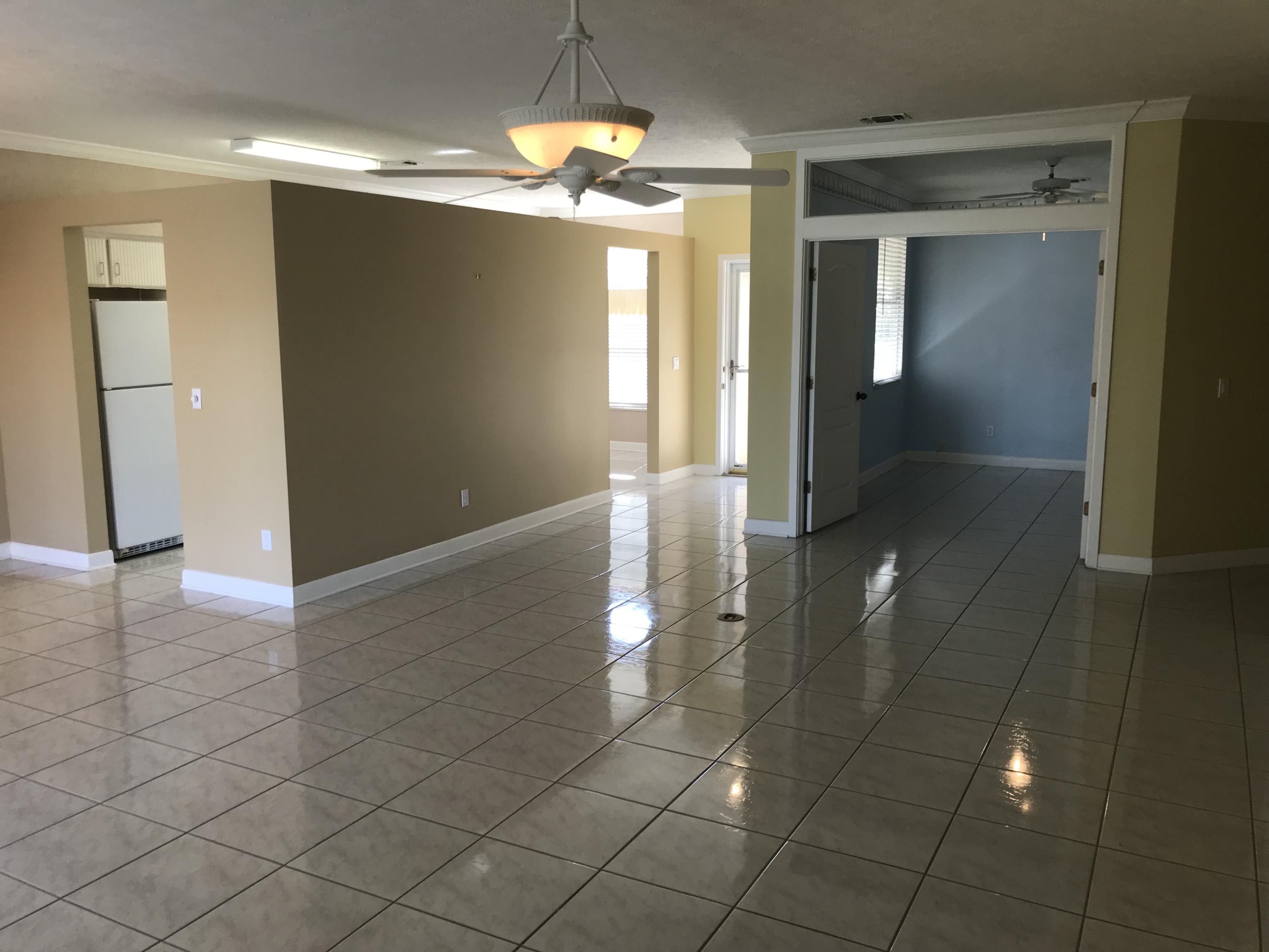 The Glades Phase II - Residential Lease