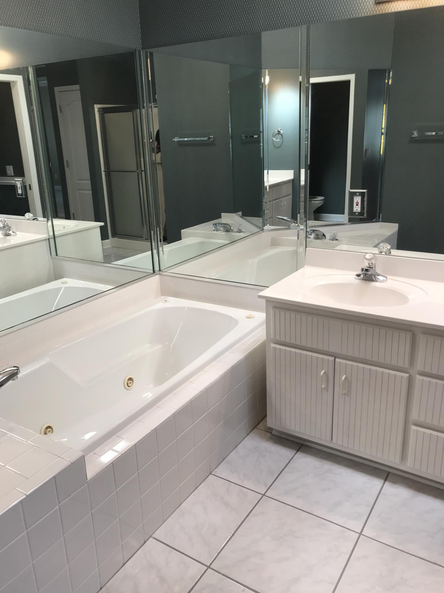 The Glades Phase II - Residential Lease