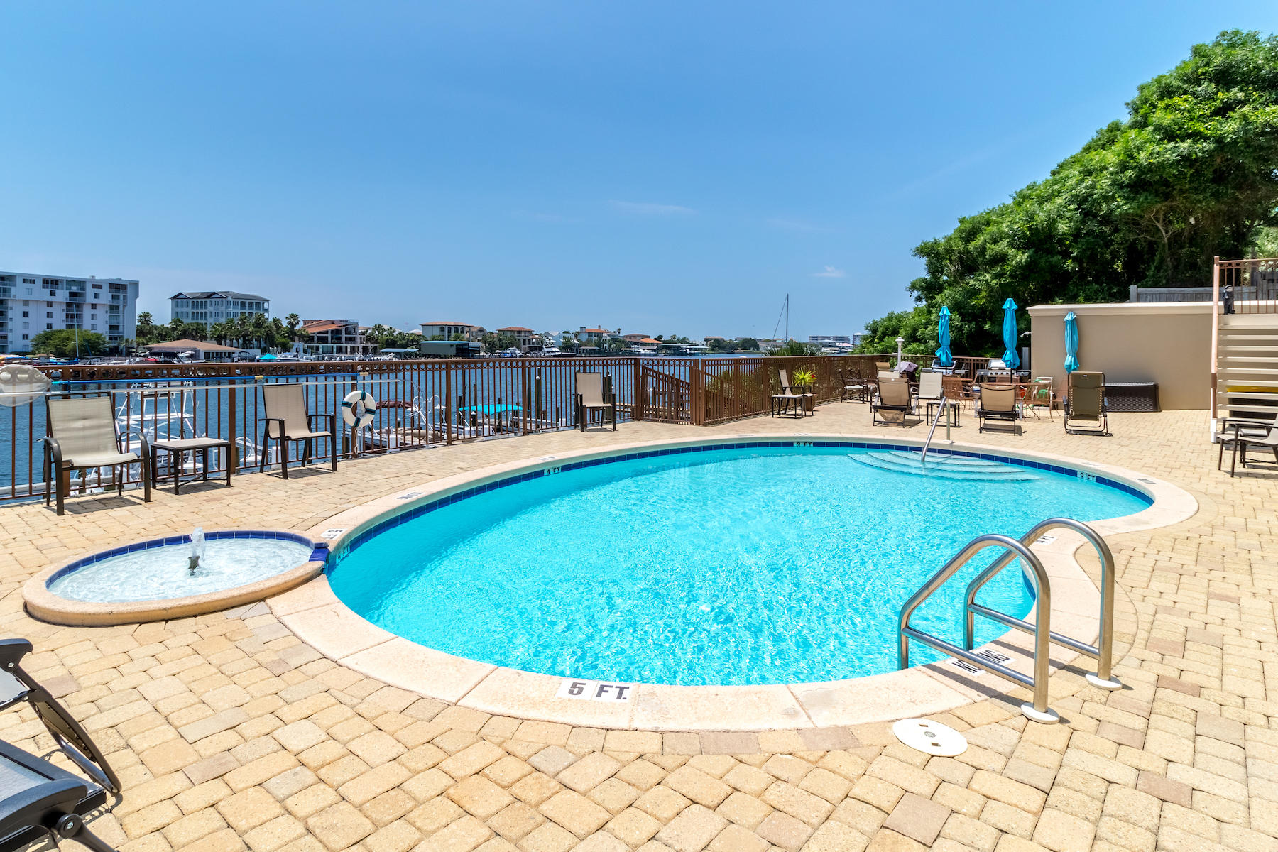 HARBOR PLANTATION - Residential