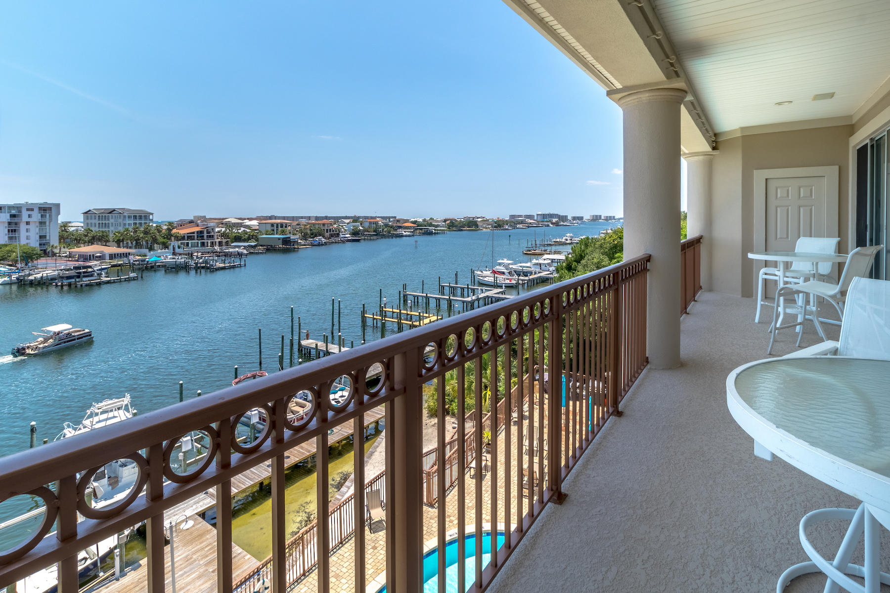 HARBOR PLANTATION - Residential